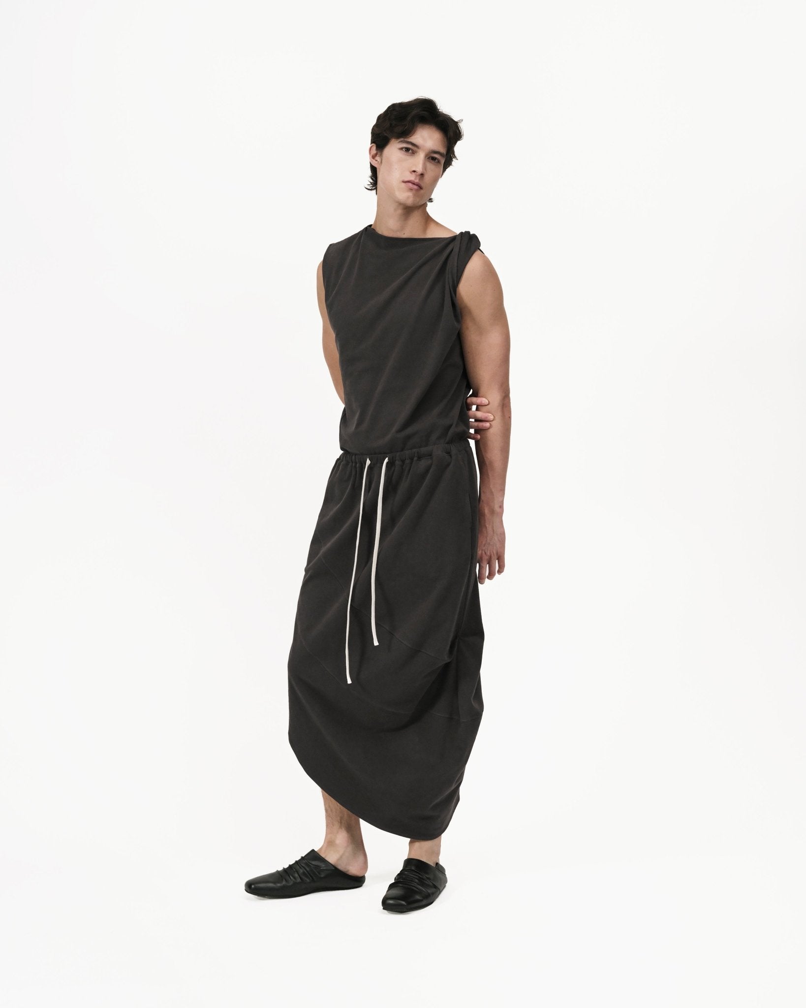 Asymmetry Knit Skirt - Charcoal - G R A Y E