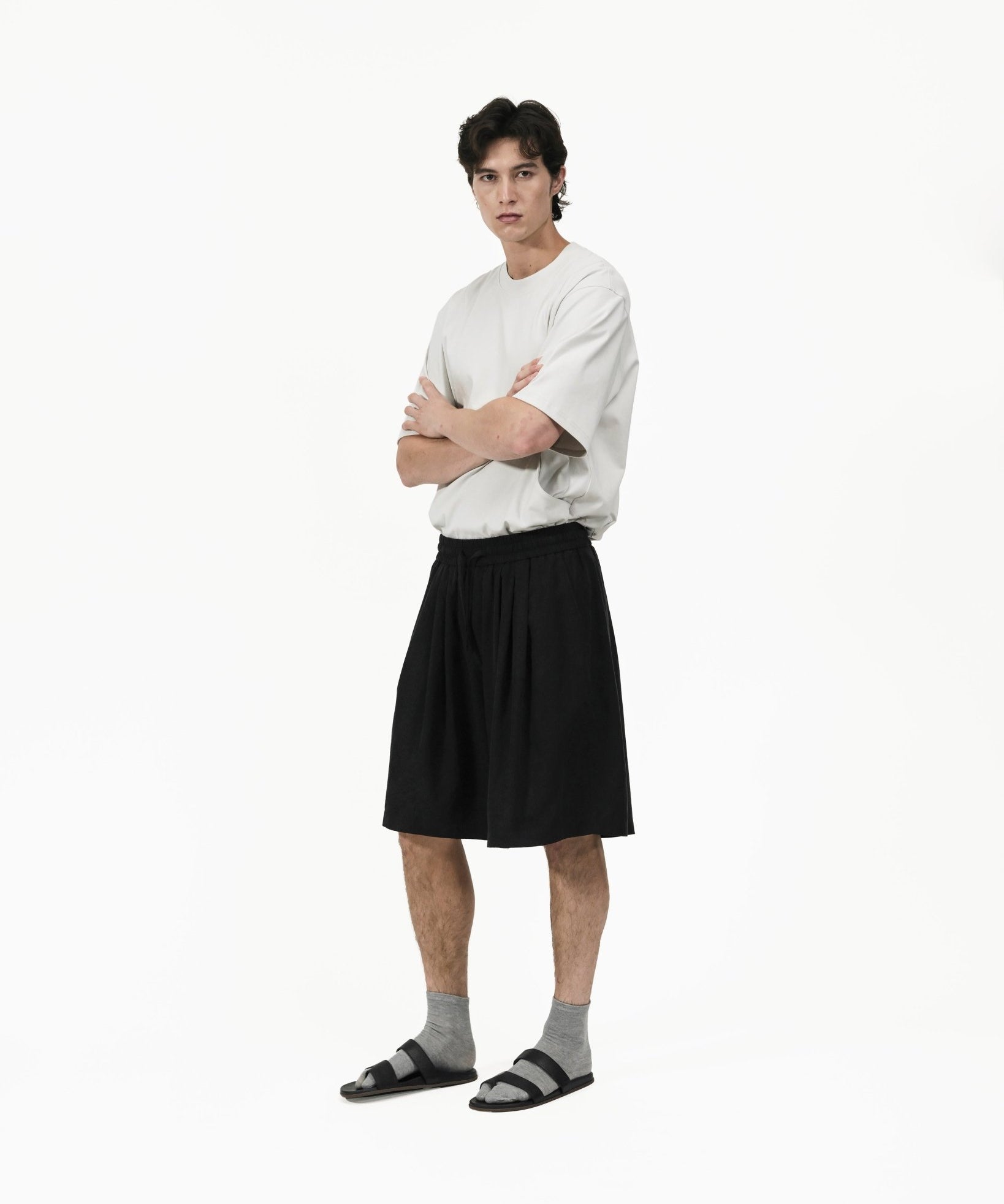 Fluid Pleat Shorts - G R A Y E