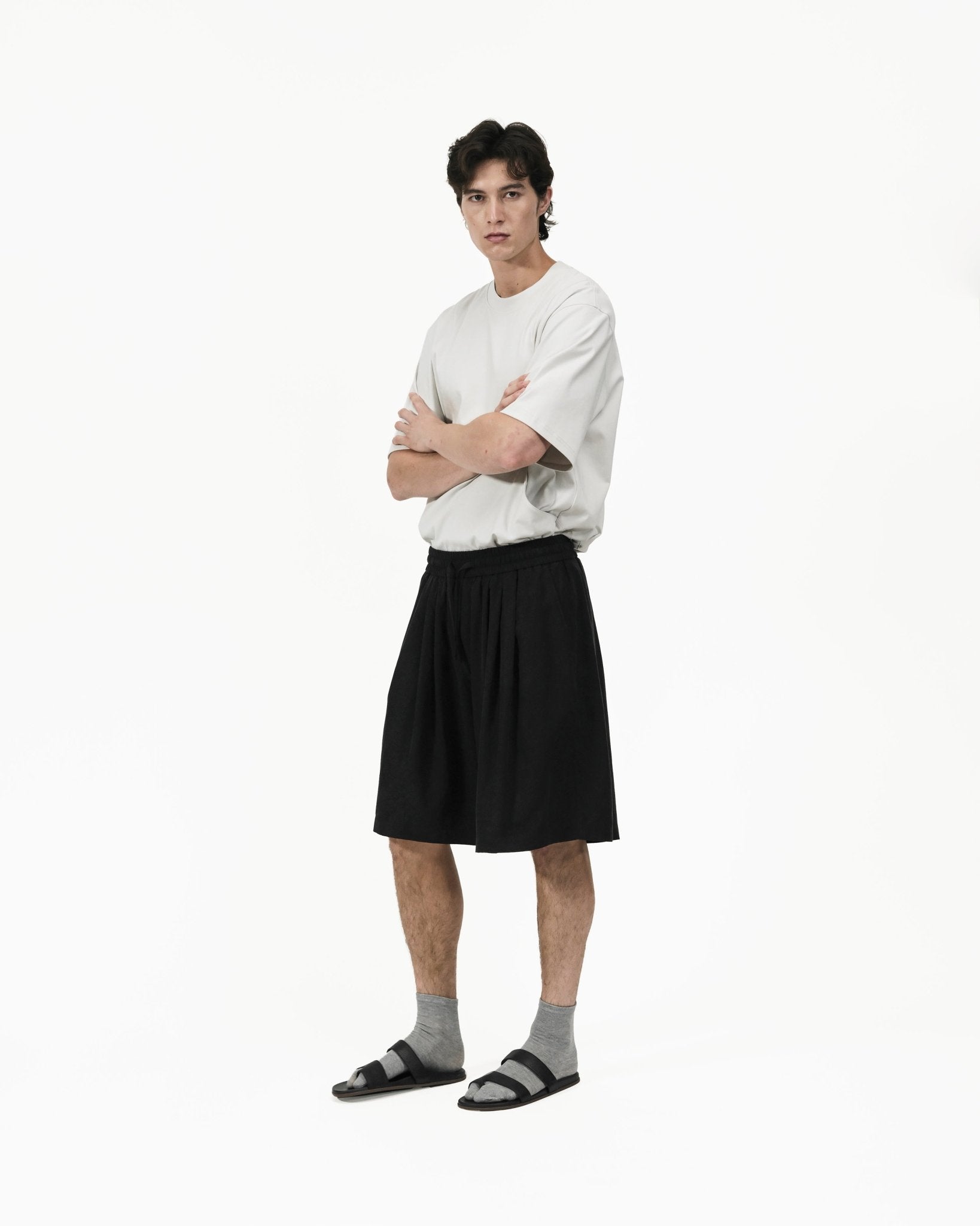 Fluid Pleat Shorts - G R A Y E