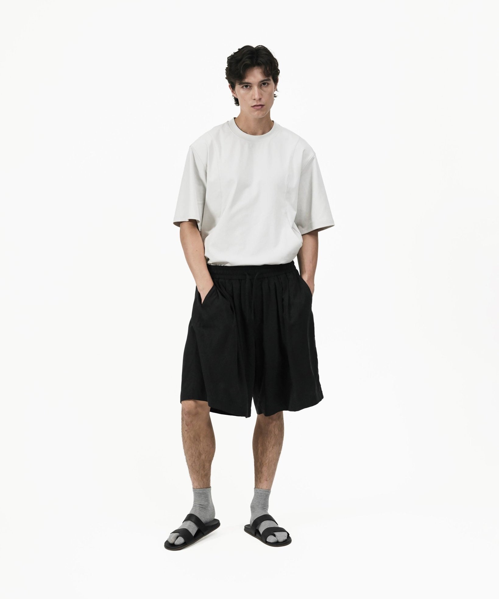 Fluid Pleat Shorts - G R A Y E