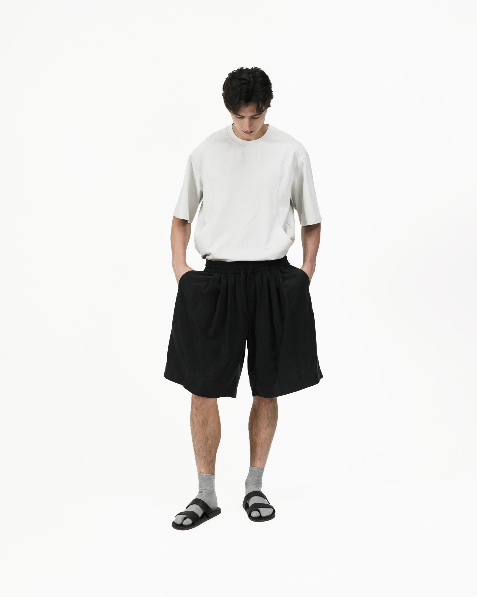 Fluid Pleat Shorts - G R A Y E