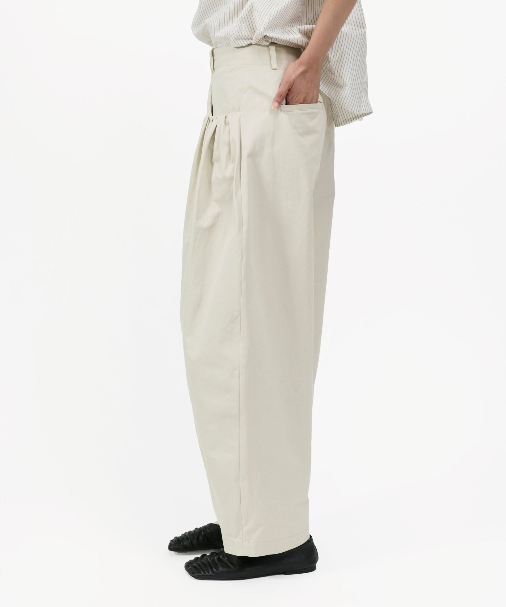 Gather Pocket Cocoon Trousers - G R A Y E