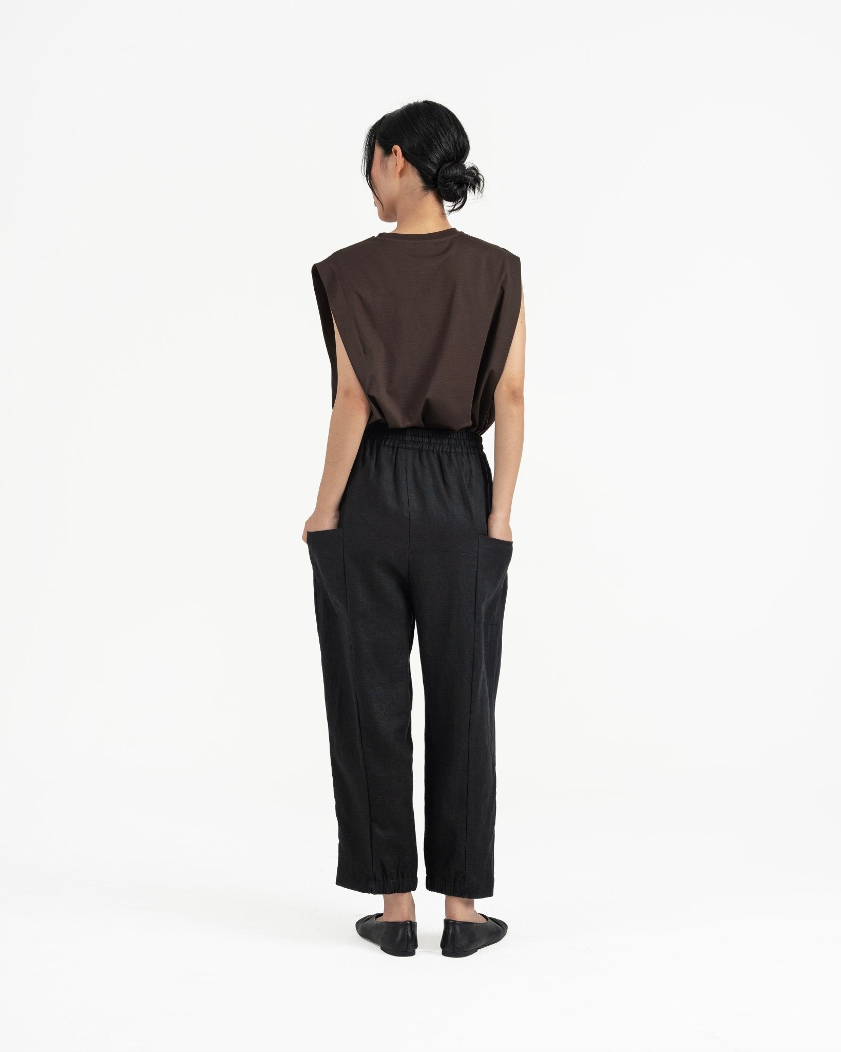 Journeyman Linen Pants - Black - G R A Y E