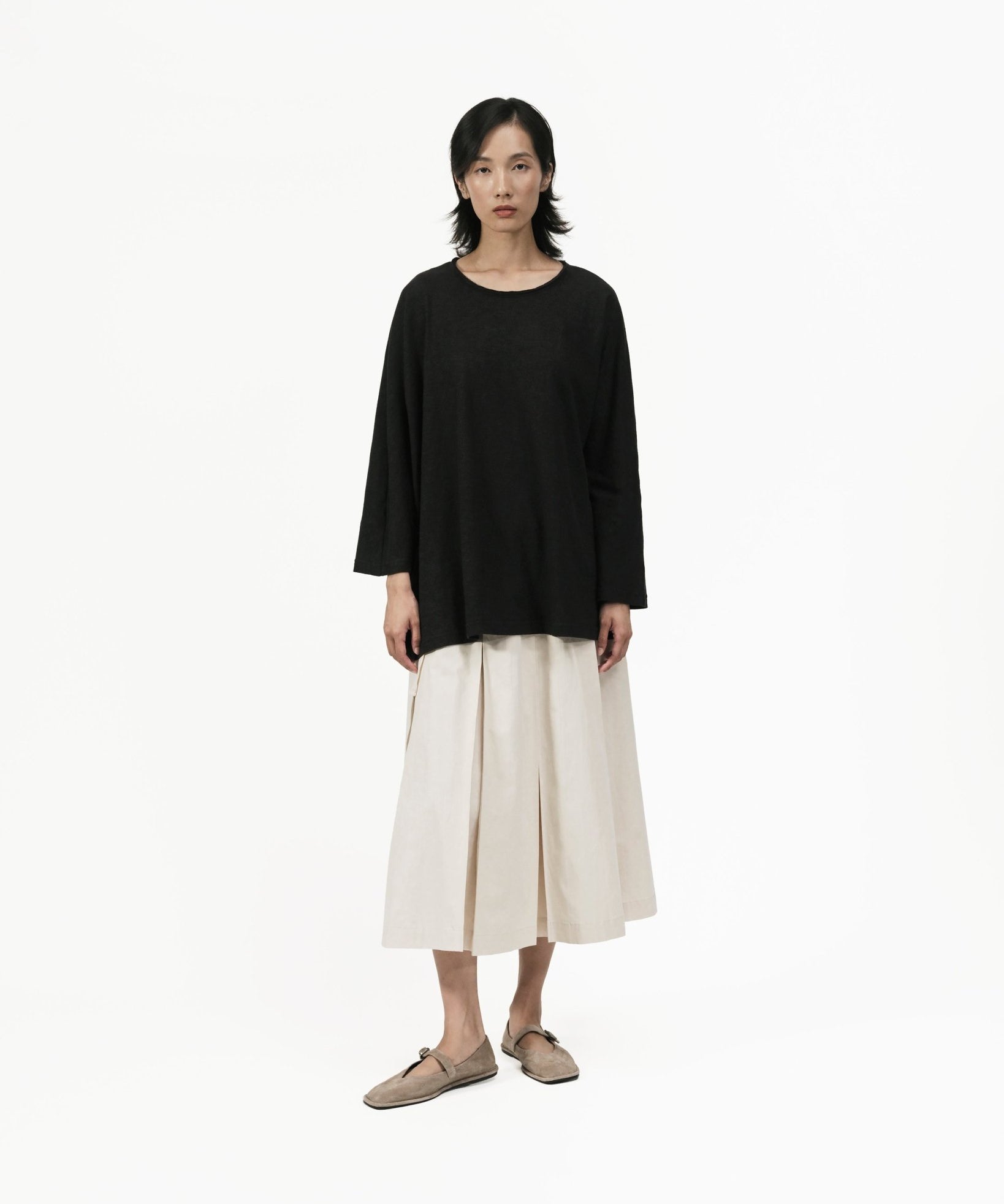 Offset Drape Pullover - Black - G R A Y E