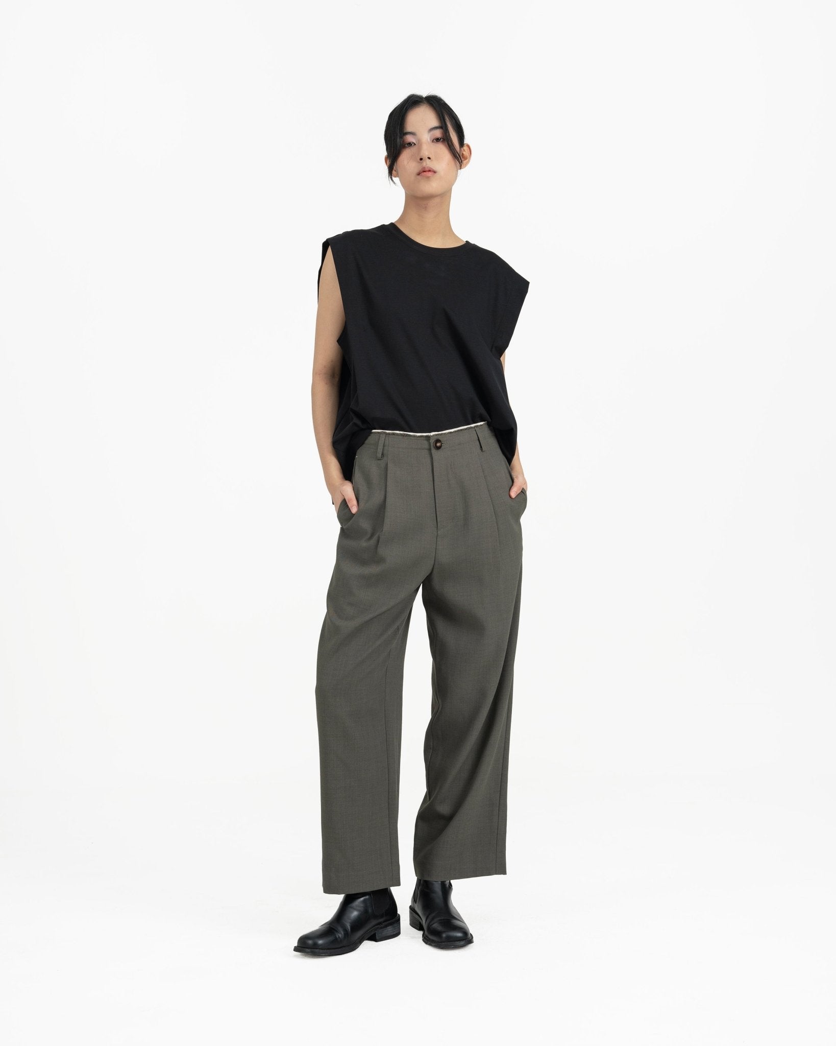 Raw Edged Tailored Pants - Olive Gray - G R A Y E