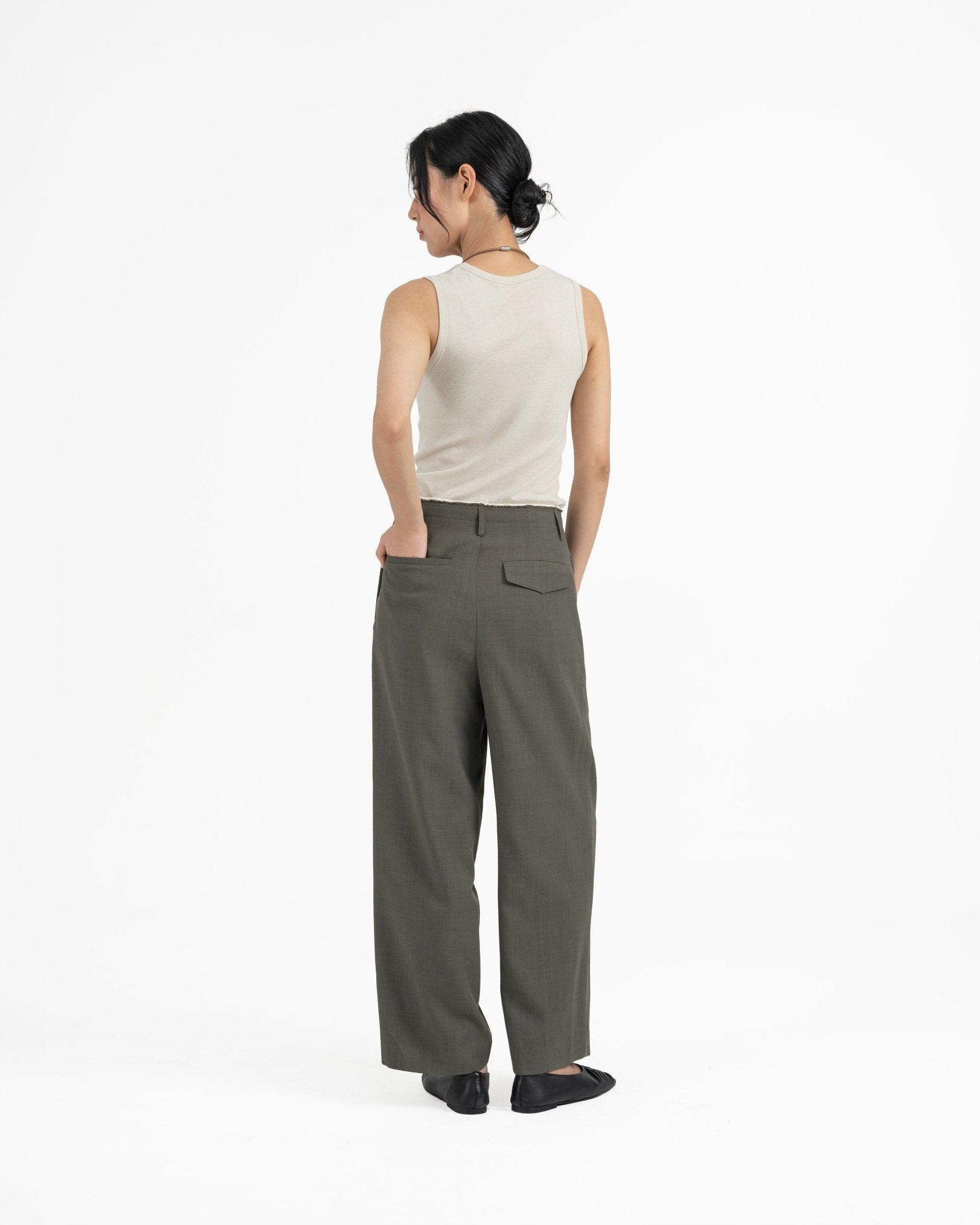 Raw Edged Tailored Pants - Olive Gray - G R A Y E