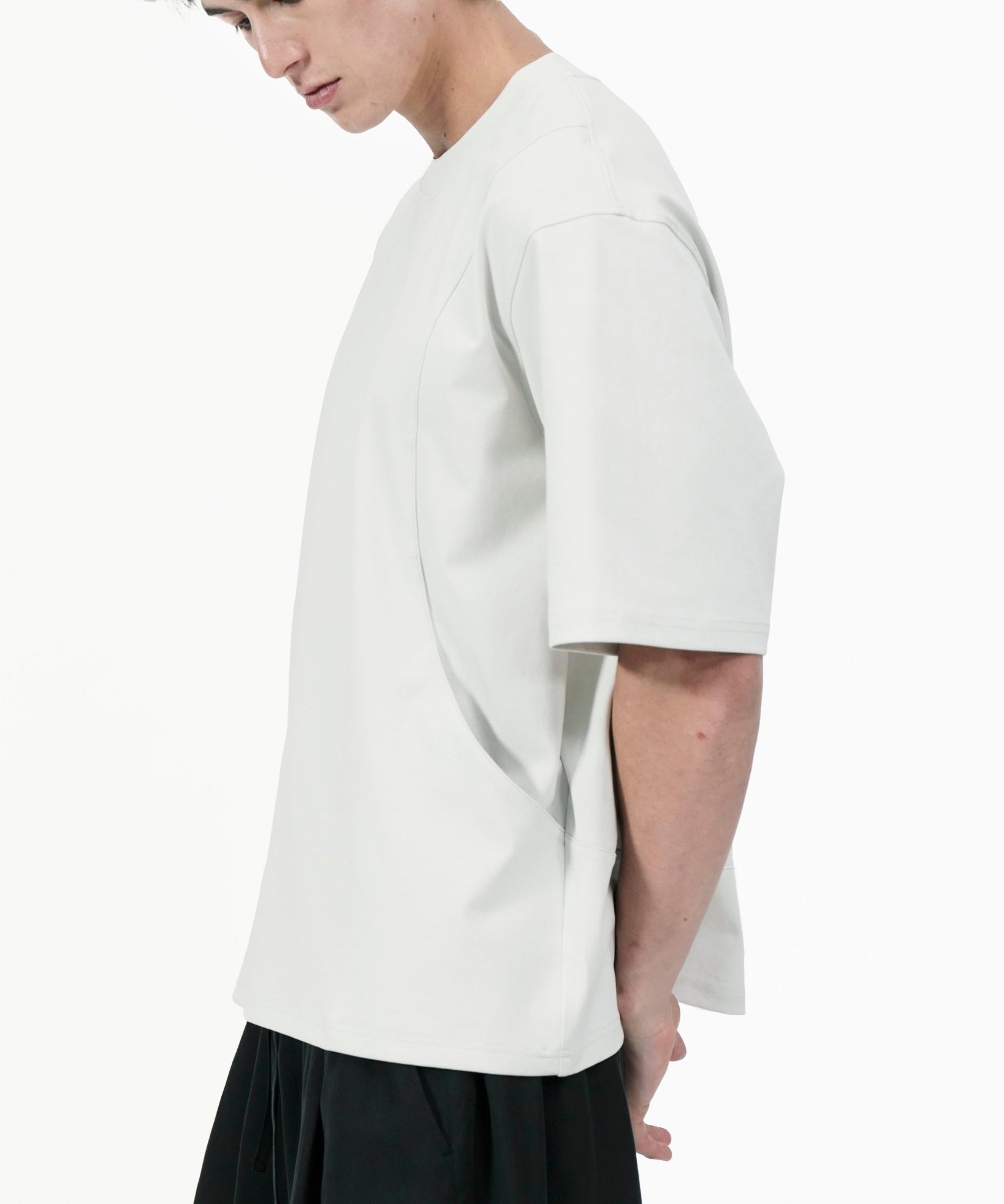 Seamline Crewneck Tee - Sea Salt - G R A Y E