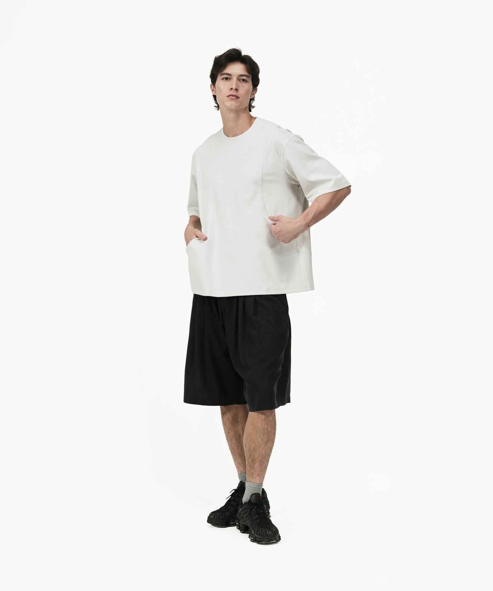 Seamline Crewneck Tee - Sea Salt - G R A Y E