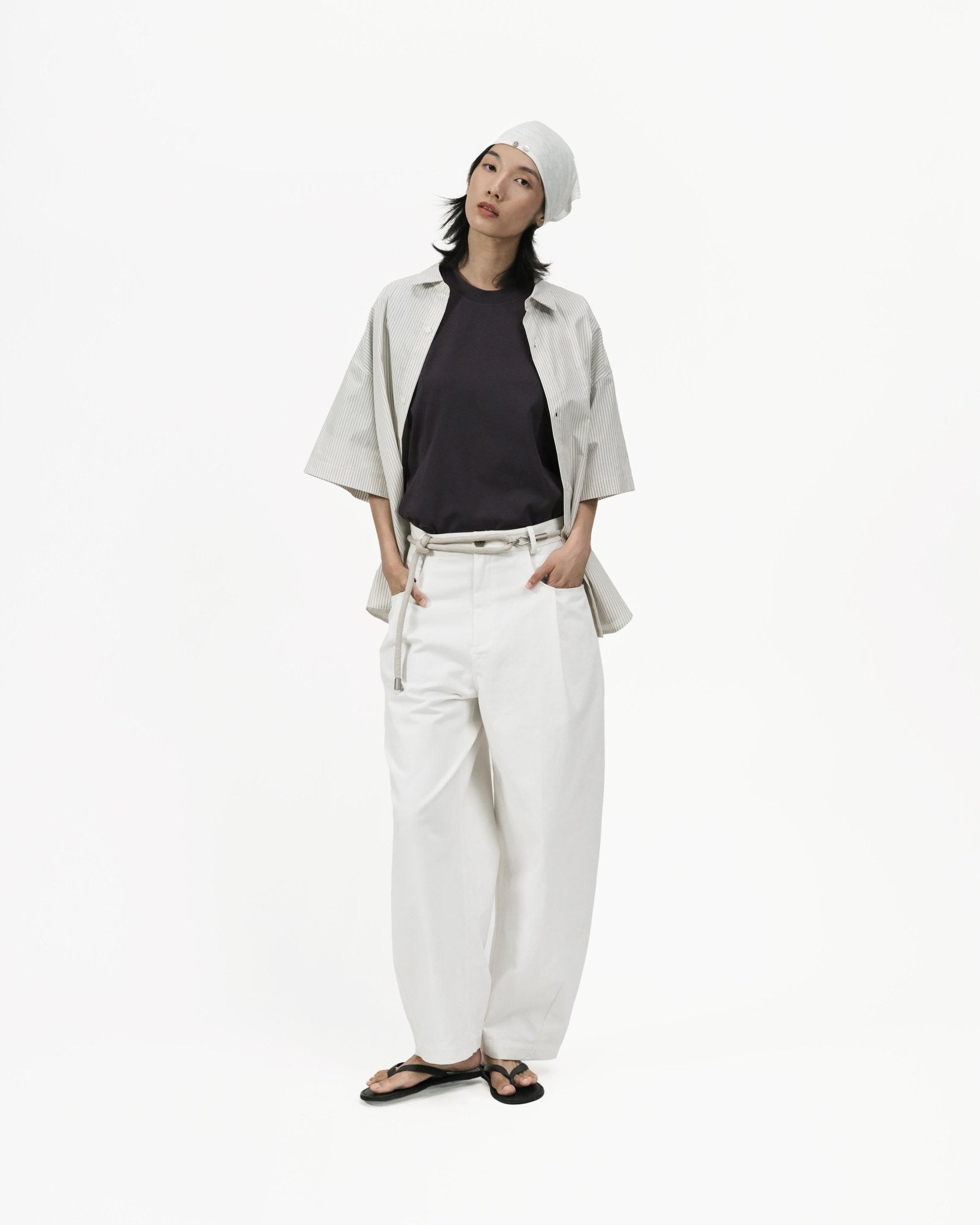 Soft Arc Chino - Off White - G R A Y E