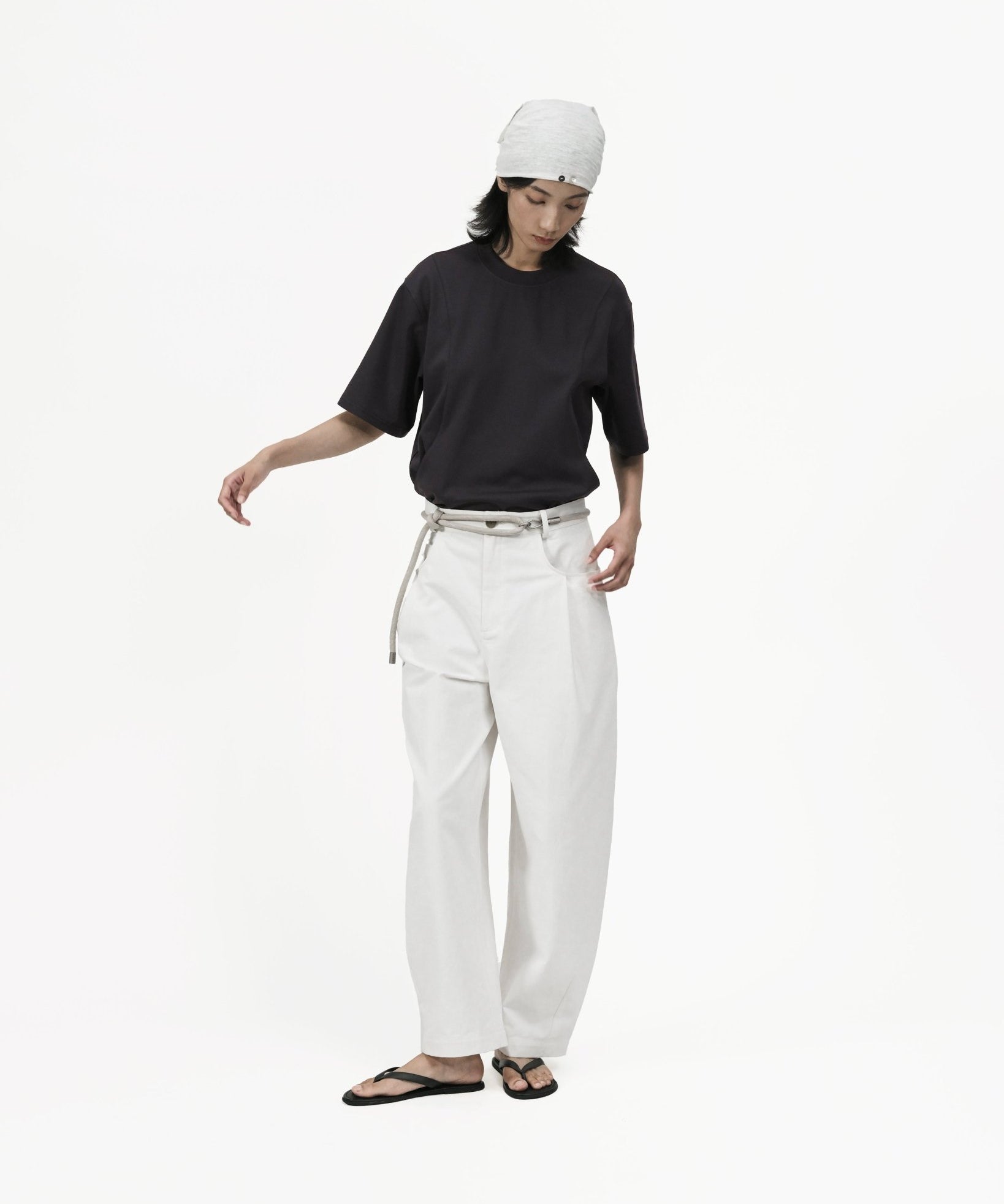 Soft Arc Chino - Off White - G R A Y E
