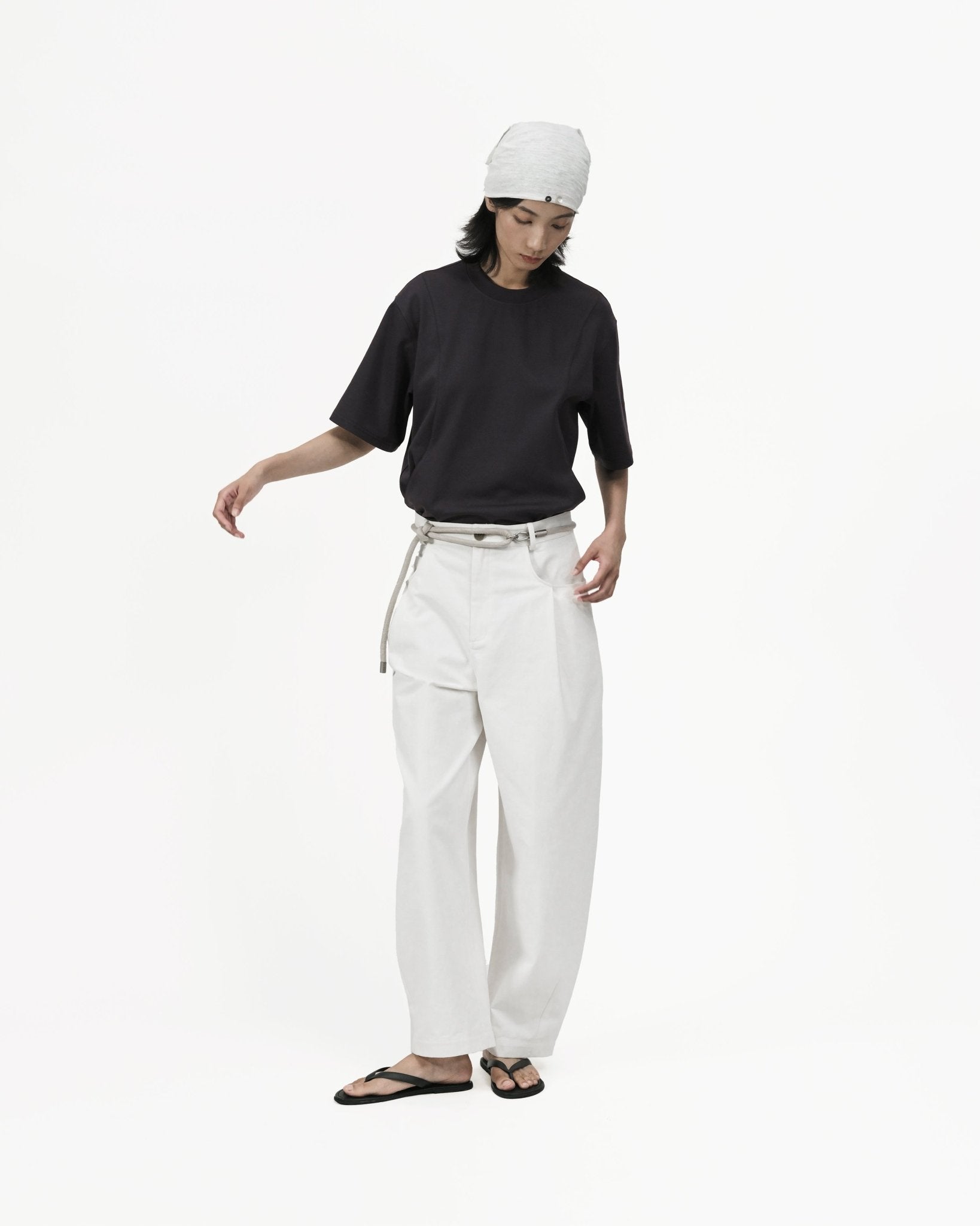 Soft Arc Chino - Off White - G R A Y E