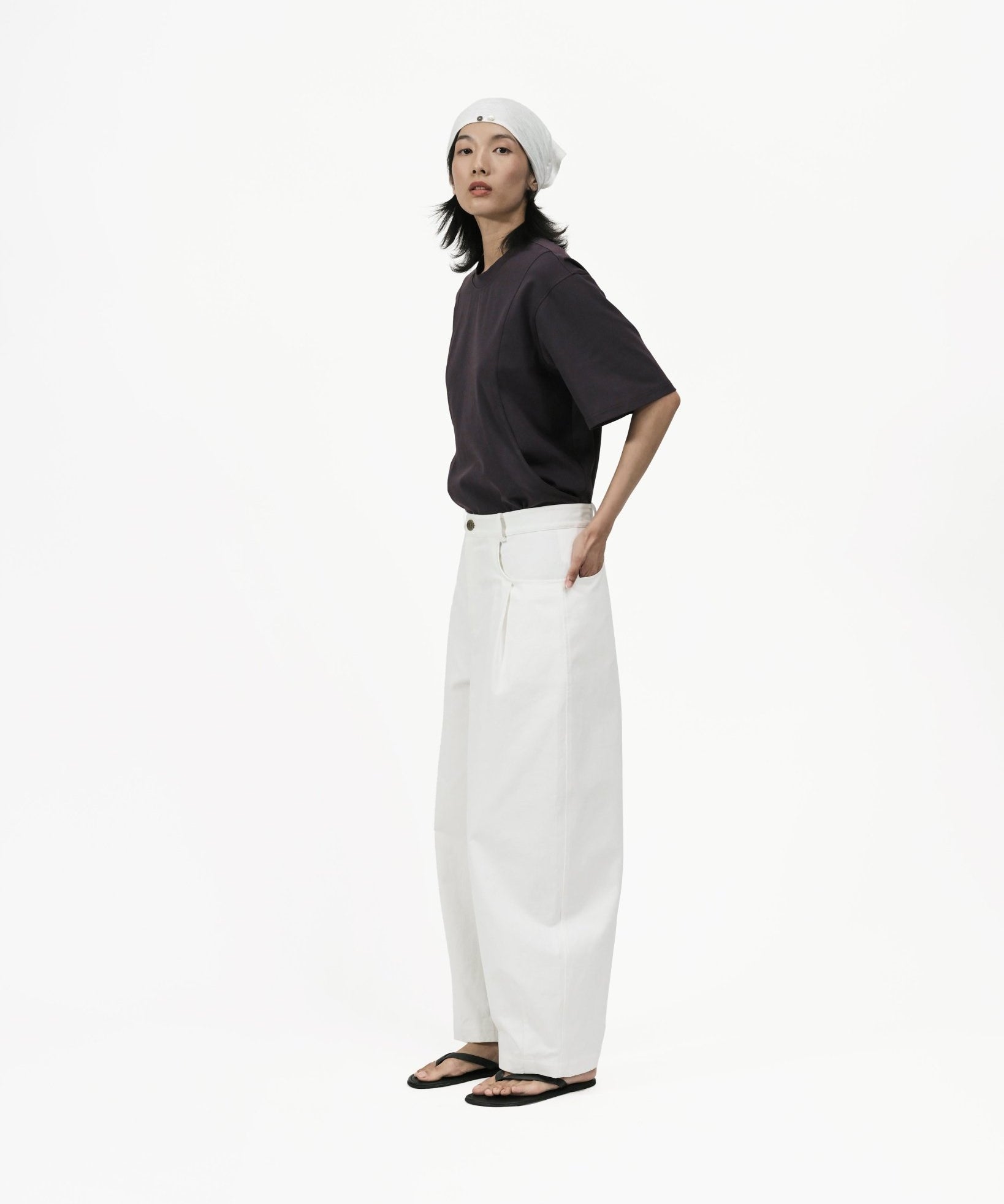Soft Arc Chino - Off White - G R A Y E