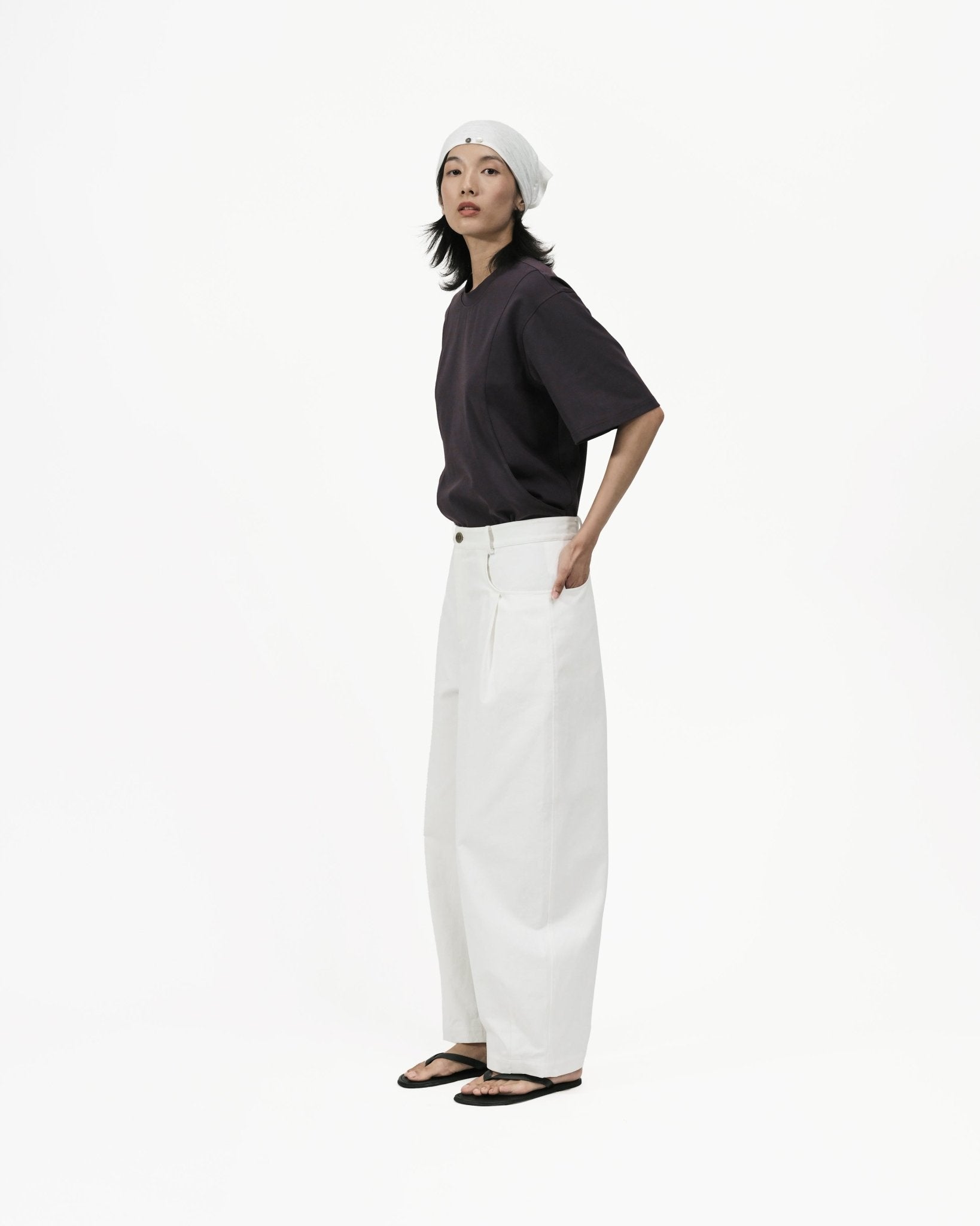Soft Arc Chino - Off White - G R A Y E
