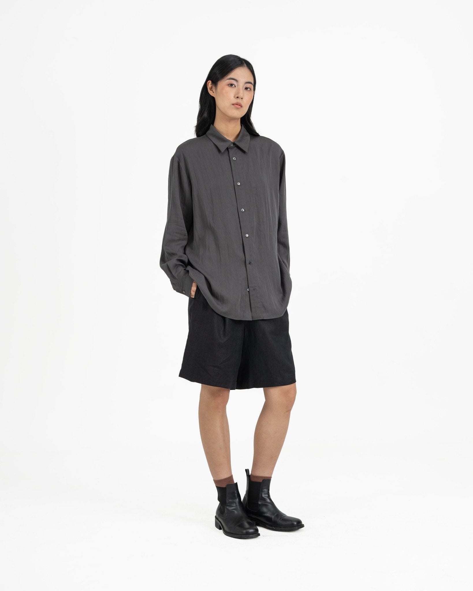 Willow Button Shirt - Hale Navy - G R A Y E