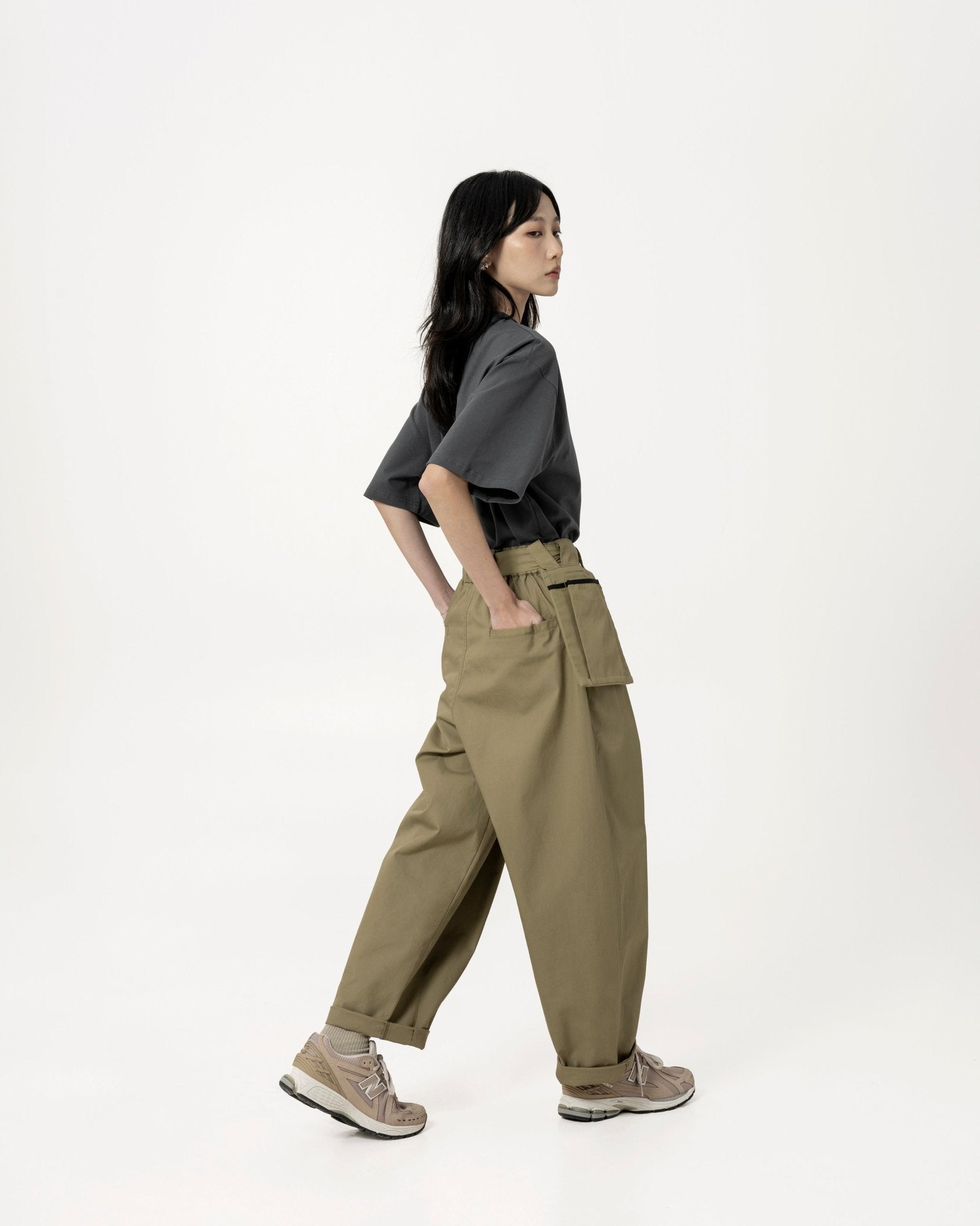 Belted Bag Trousers - Khaki - G R A Y E