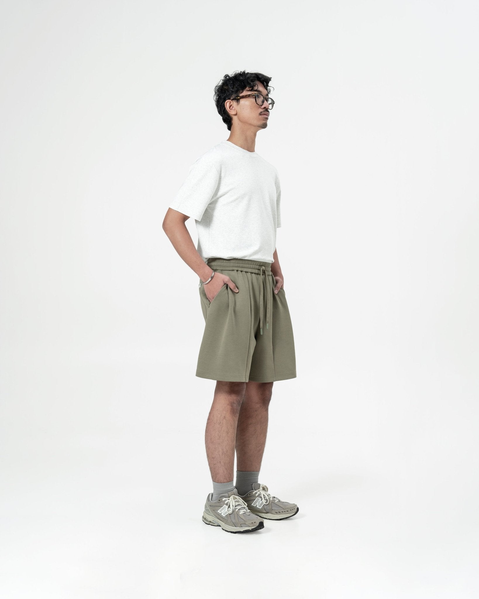 Pleated Sweatshorts - Artichoke – G R A Y E