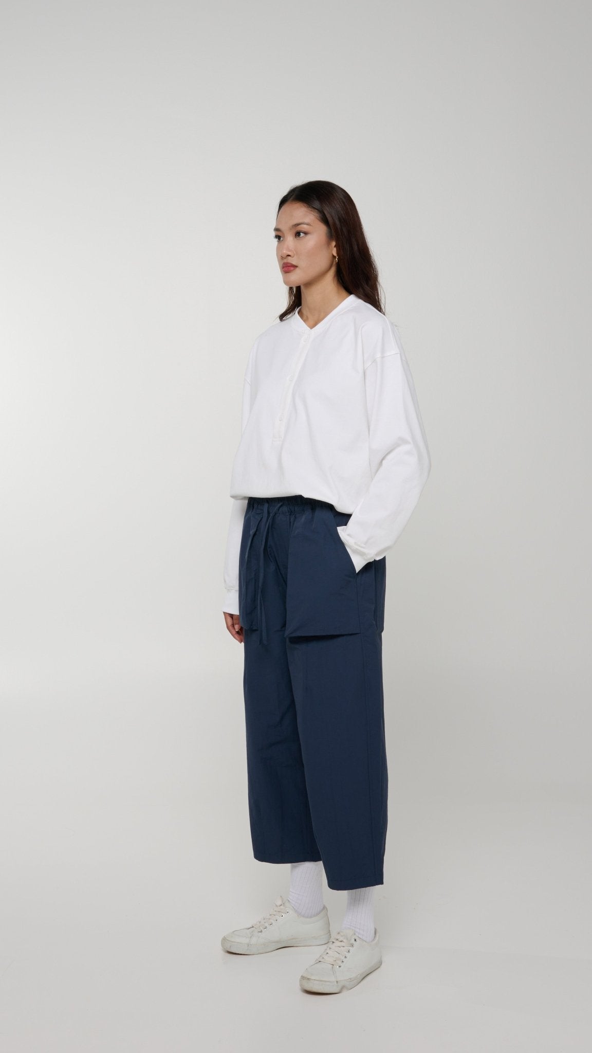 GRAYE Singapore Unisex Apparel - Relaxed Elasticated Trousers - Navy