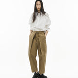 Adjustable Pleated Trousers 2.0 - Khaki - G R A Y E