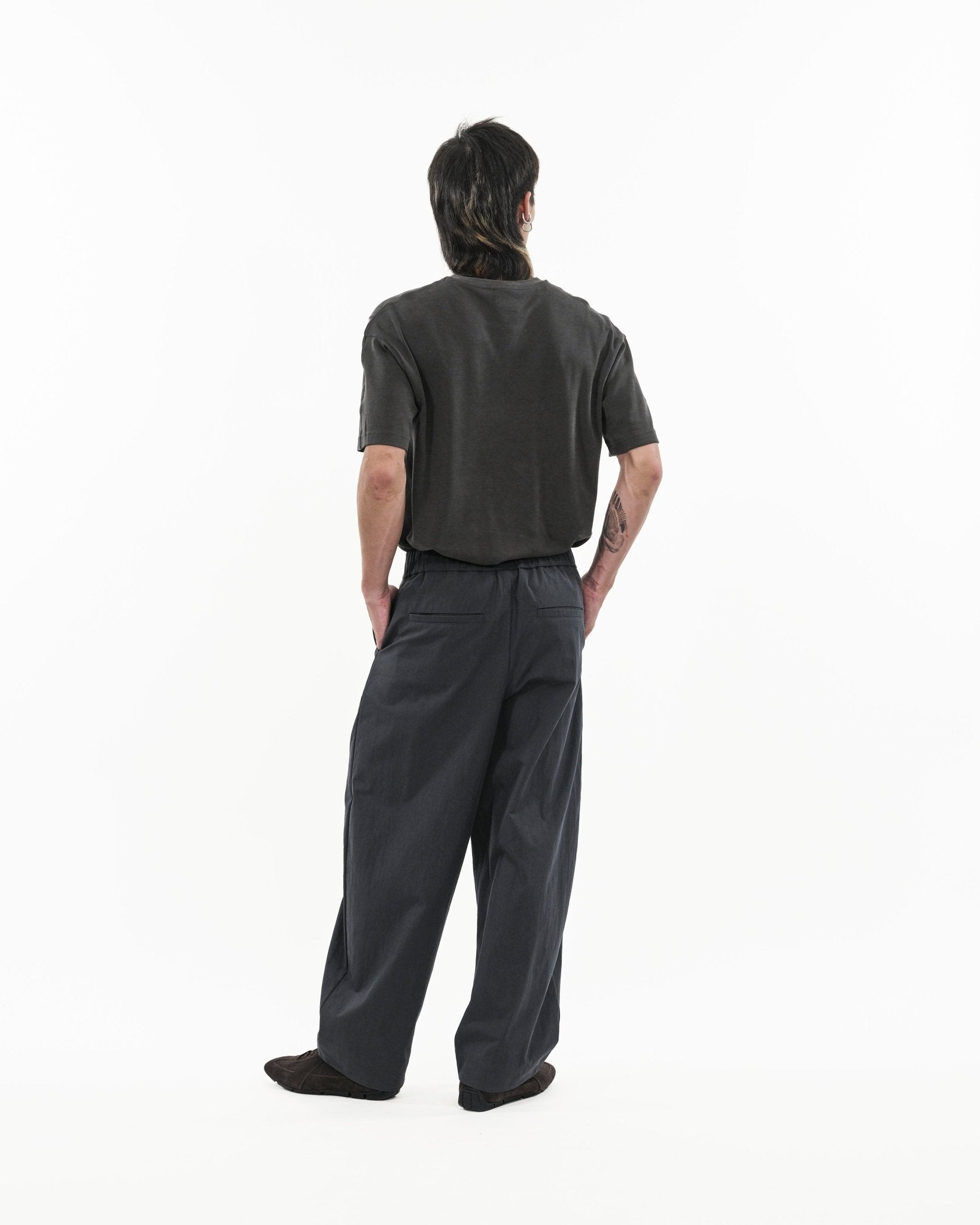 Adjustable Pleated Trousers 2.0 - Shadow - G R A Y E