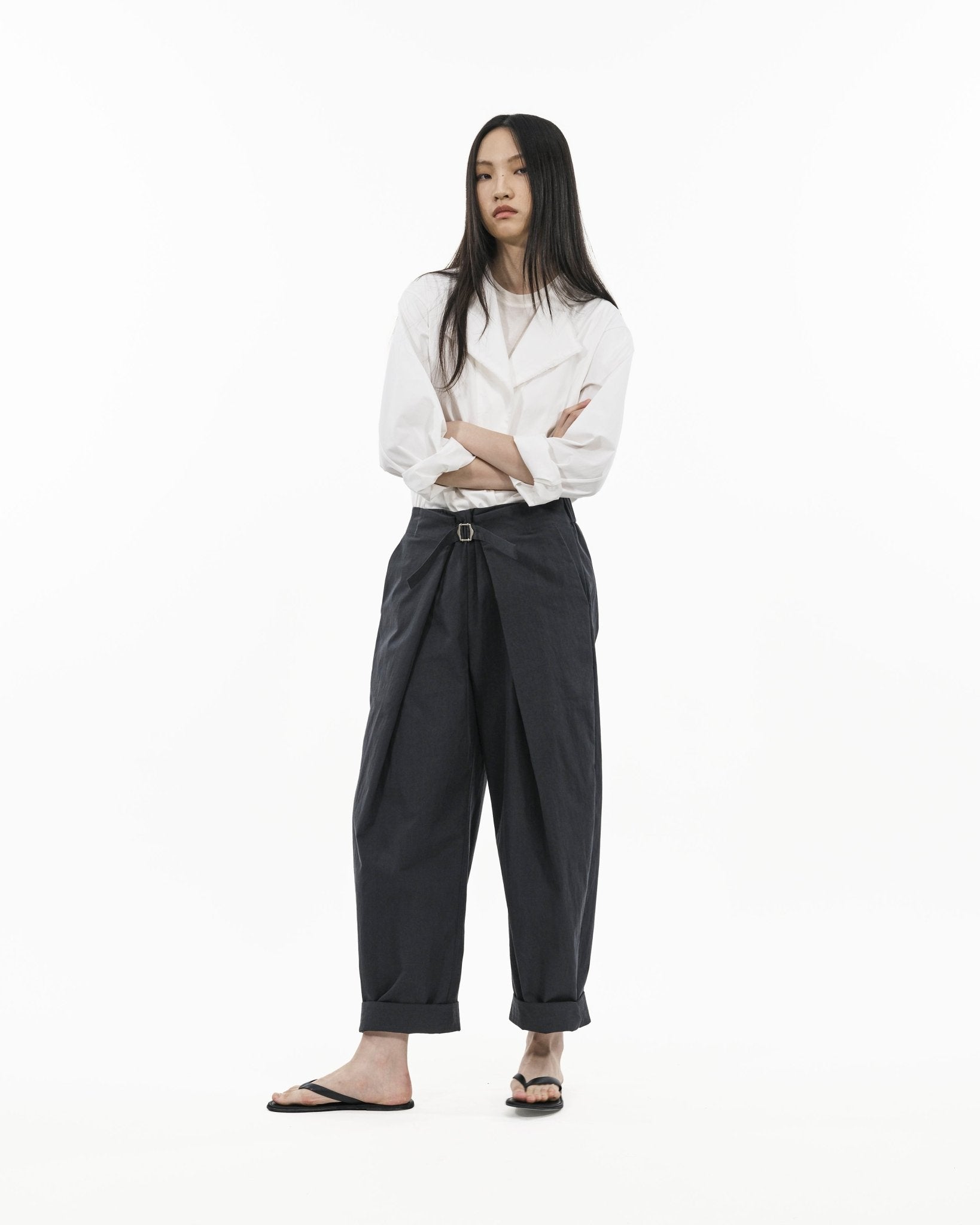 Adjustable Pleated Trousers 2.0 - Shadow - G R A Y E