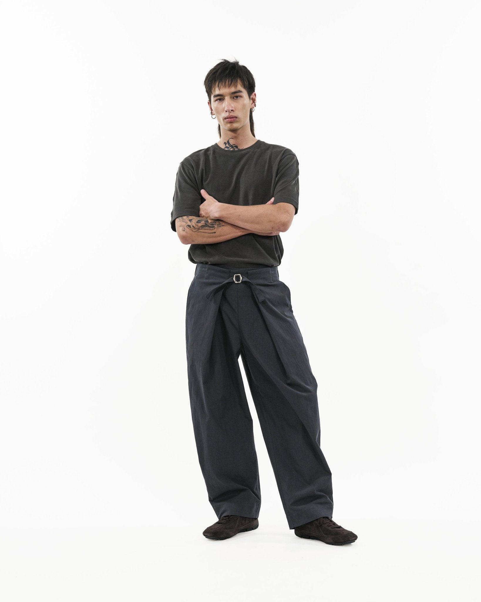 Adjustable Pleated Trousers 2.0 - Shadow - G R A Y E