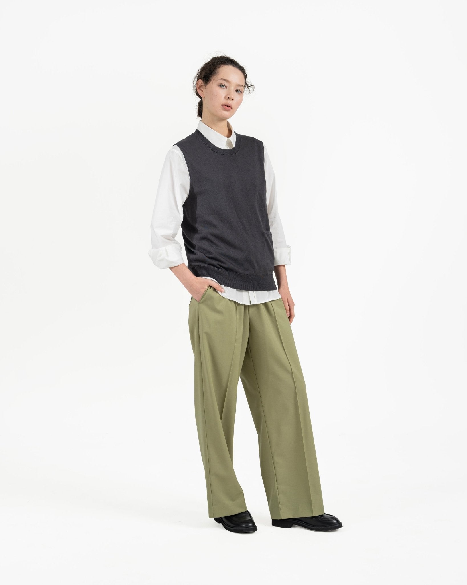 Aircozy Knit Vest - Gray - G R A Y E
