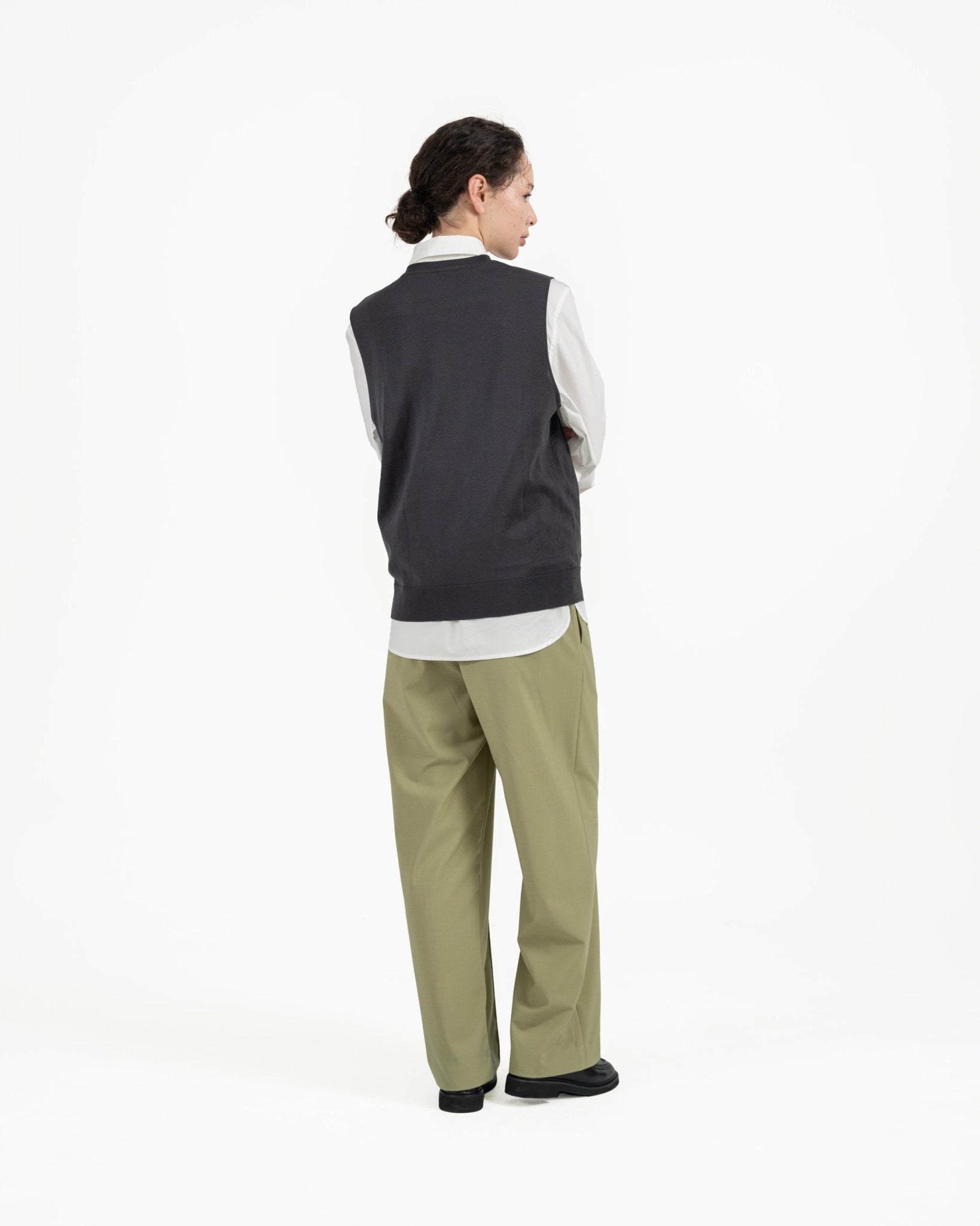 Aircozy Knit Vest - Gray - G R A Y E