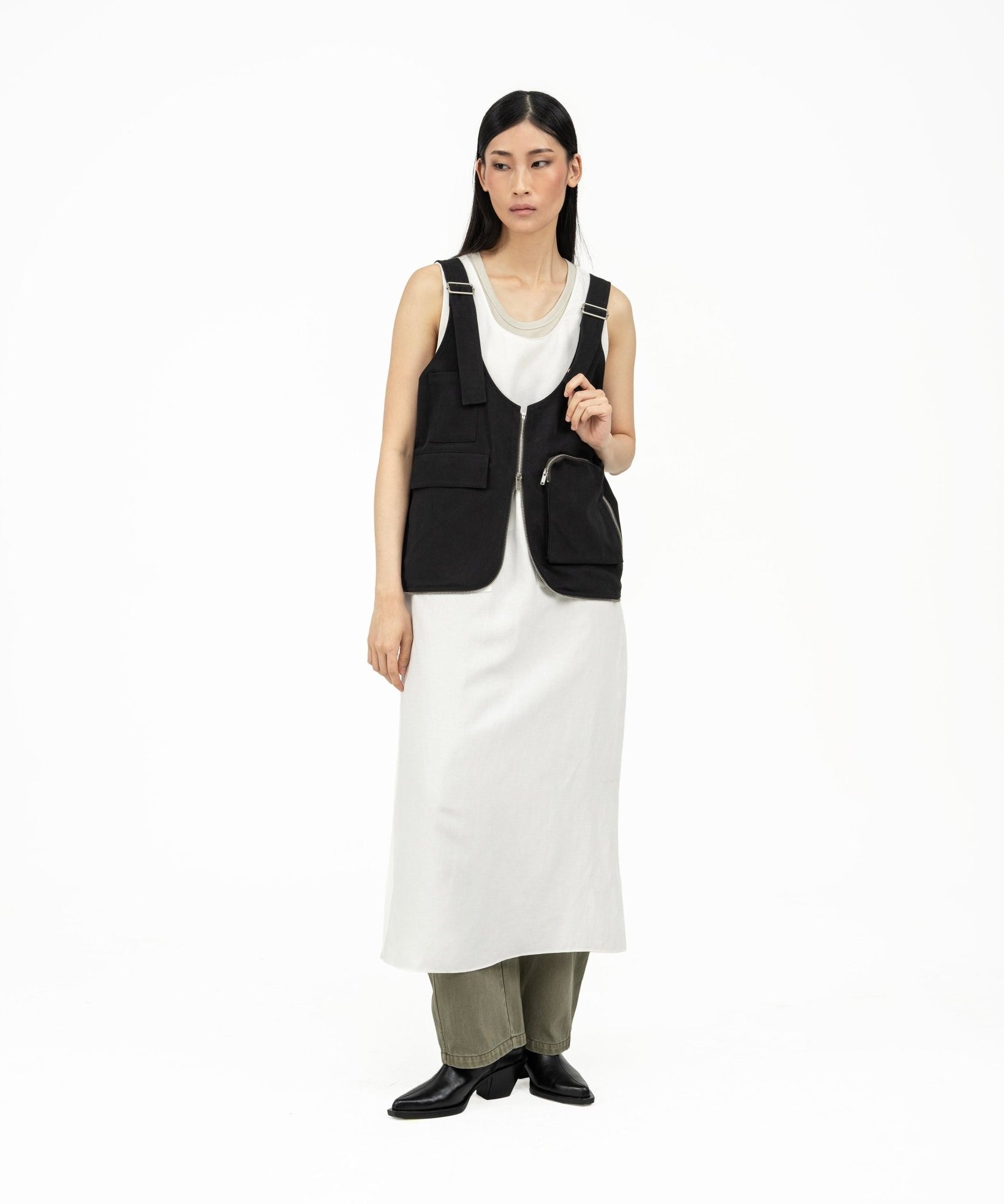[COMING SOON] Vest Tote 3.0 - Black - G R A Y E