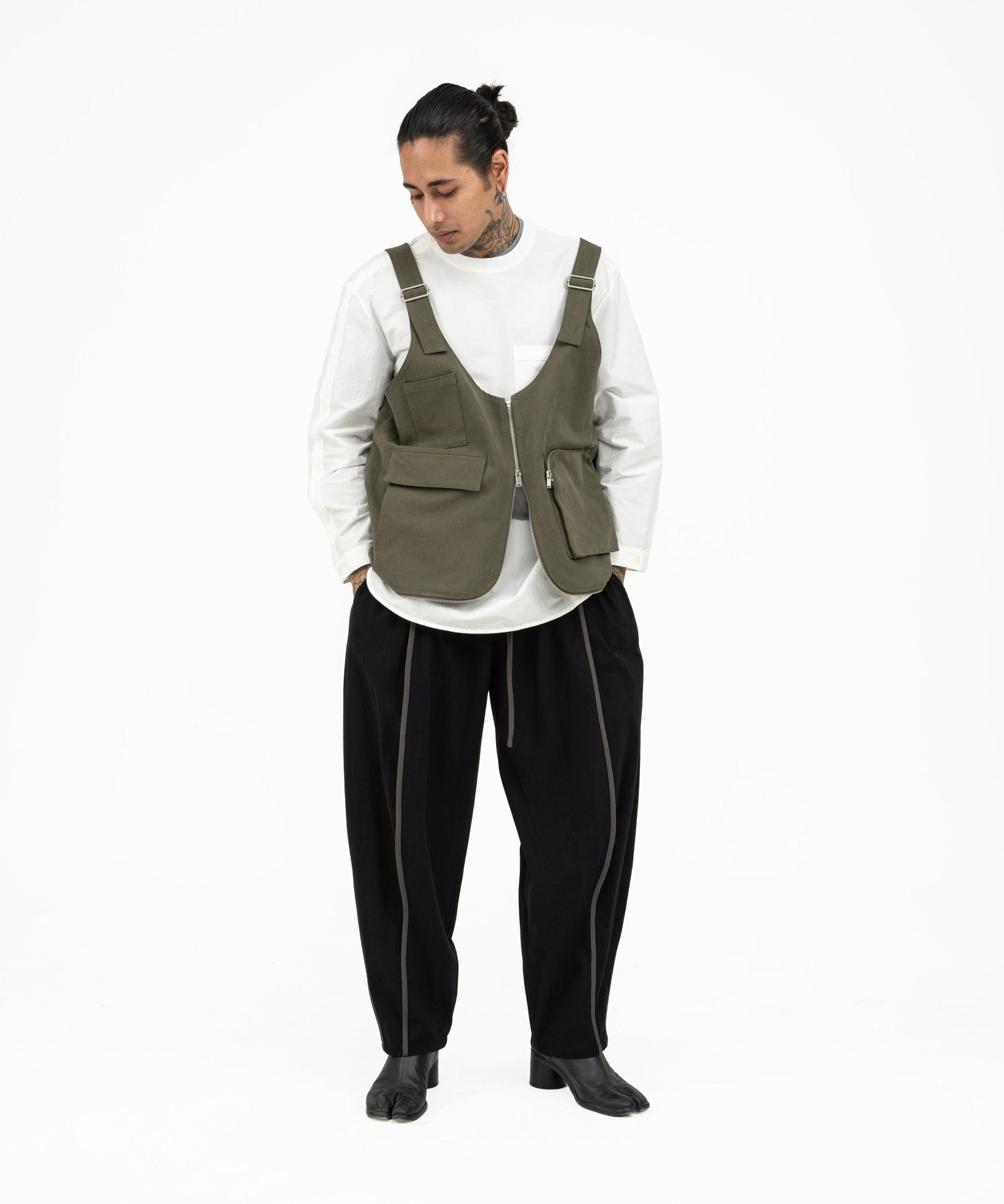 [COMING SOON] Vest Tote 3.0 - Olive - G R A Y E