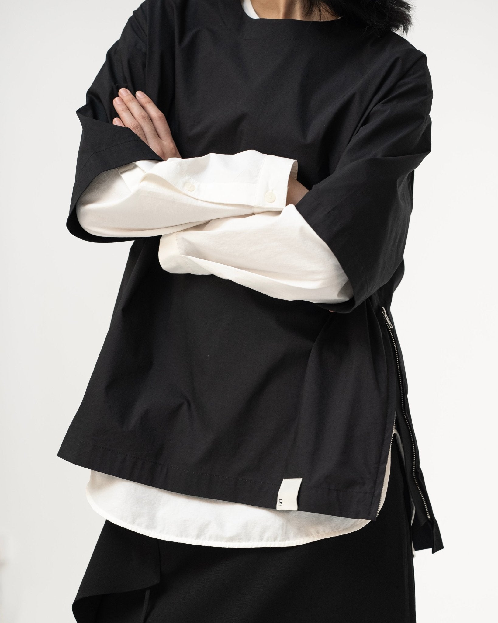 Craftsman's Basic Top 2.0 - Black Pepper - G R A Y E