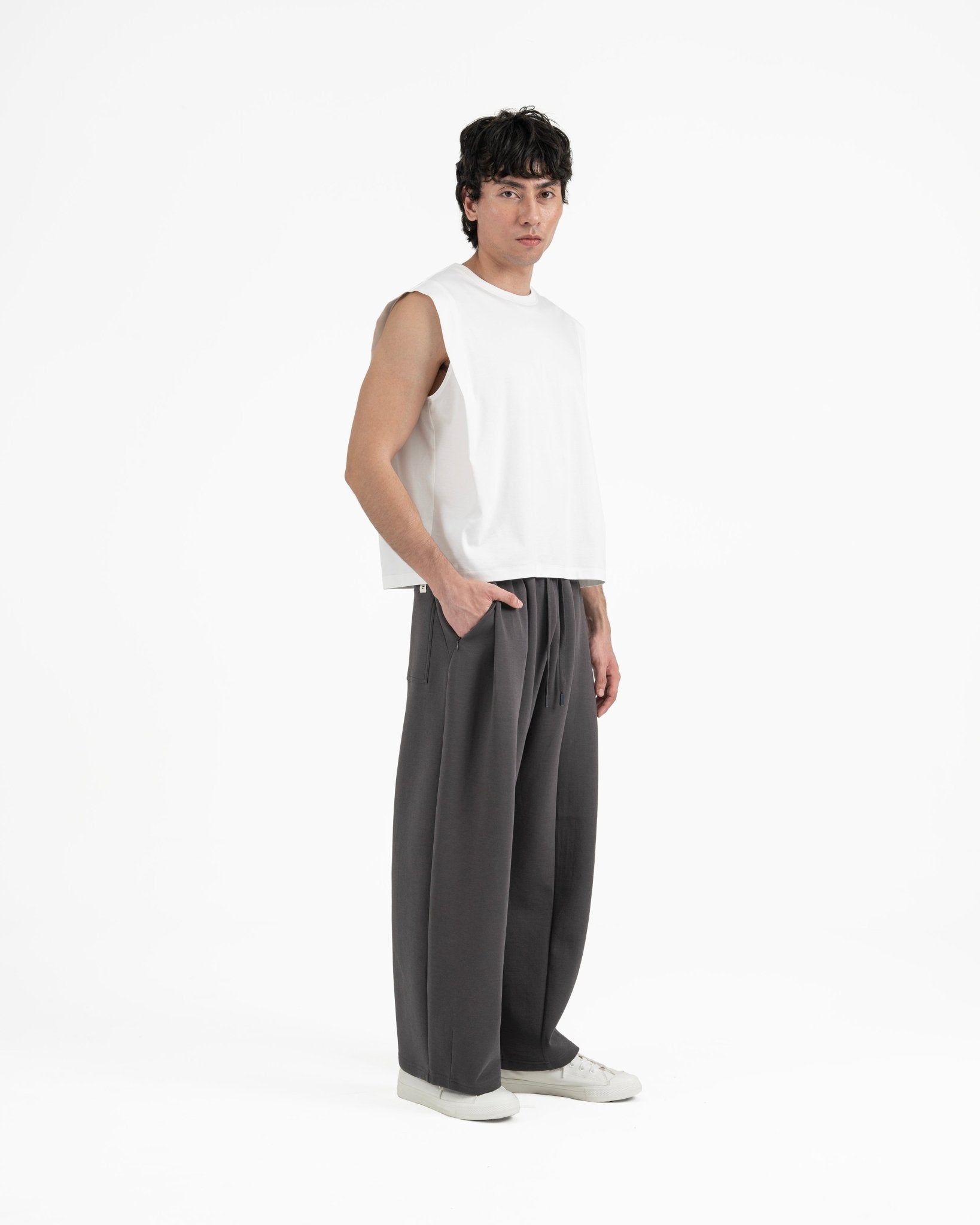 Frame Tank - Off White - G R A Y E