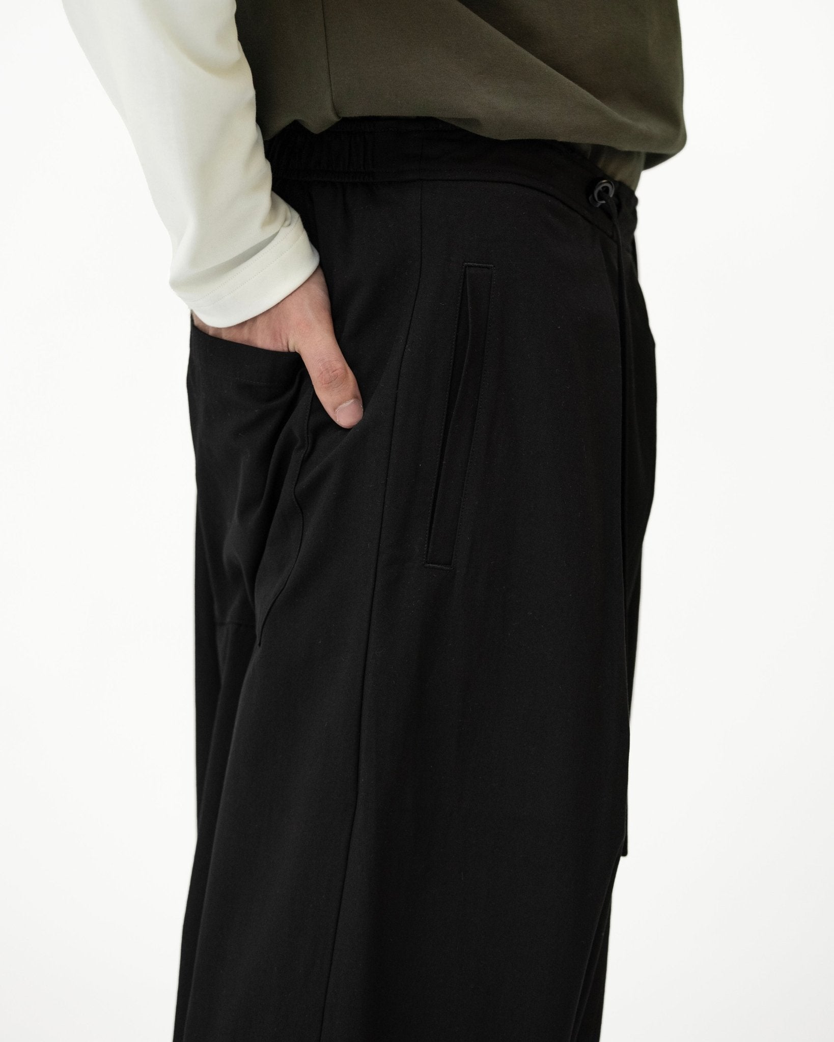 Harem Pants 3.0 - Black - G R A Y E