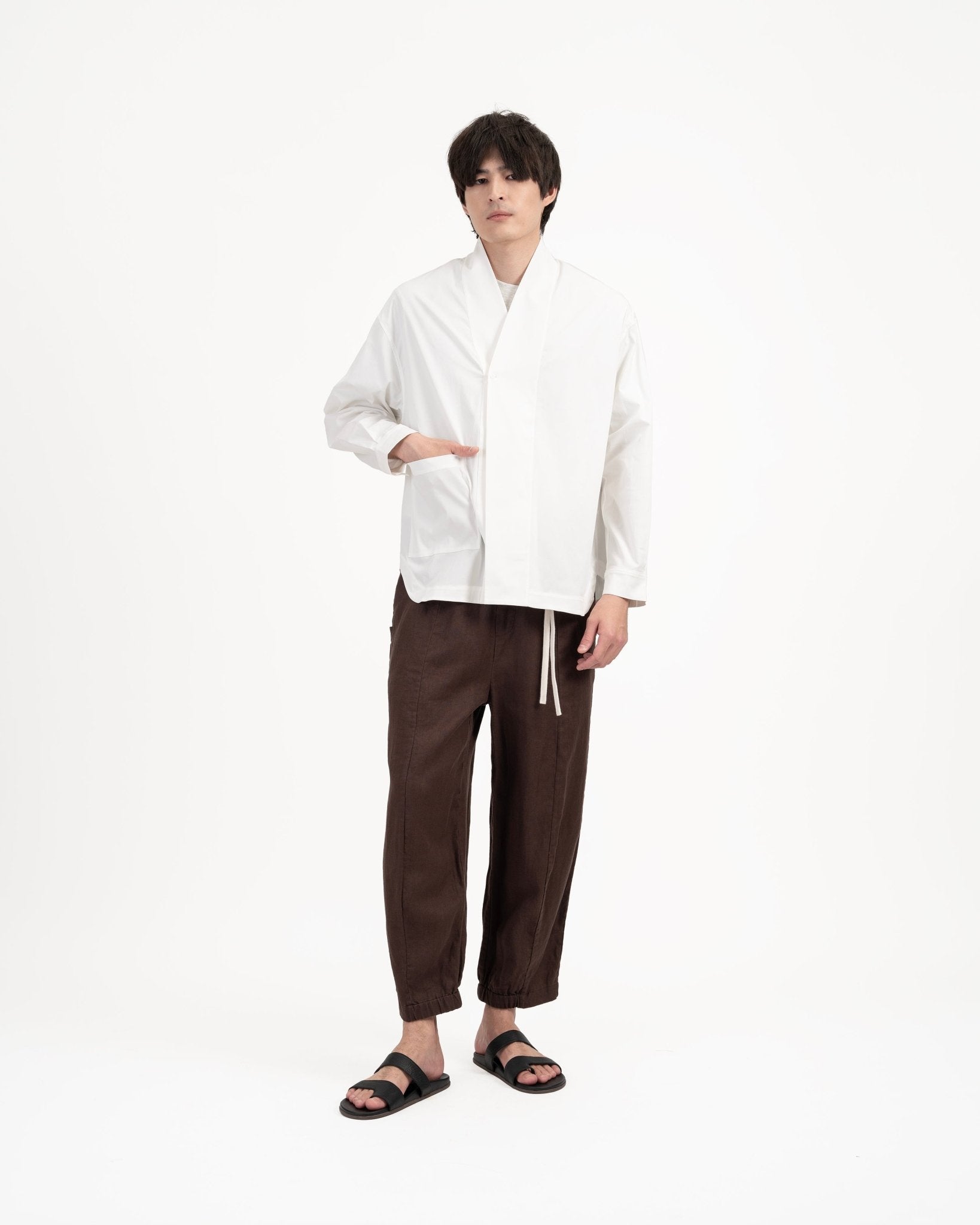 High Collar Shān - White - G R A Y E