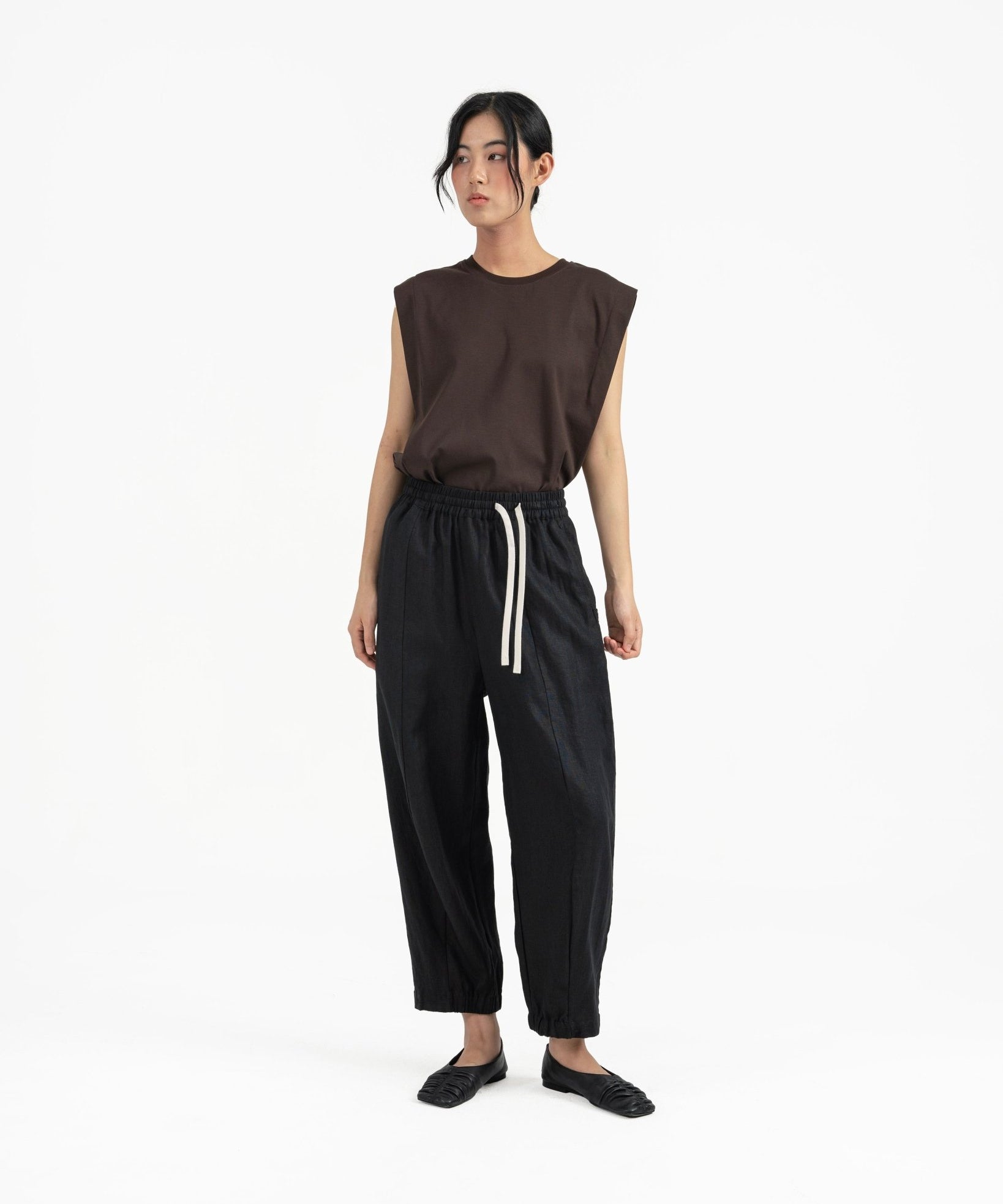 Journeyman Linen Pants - Black - G R A Y E