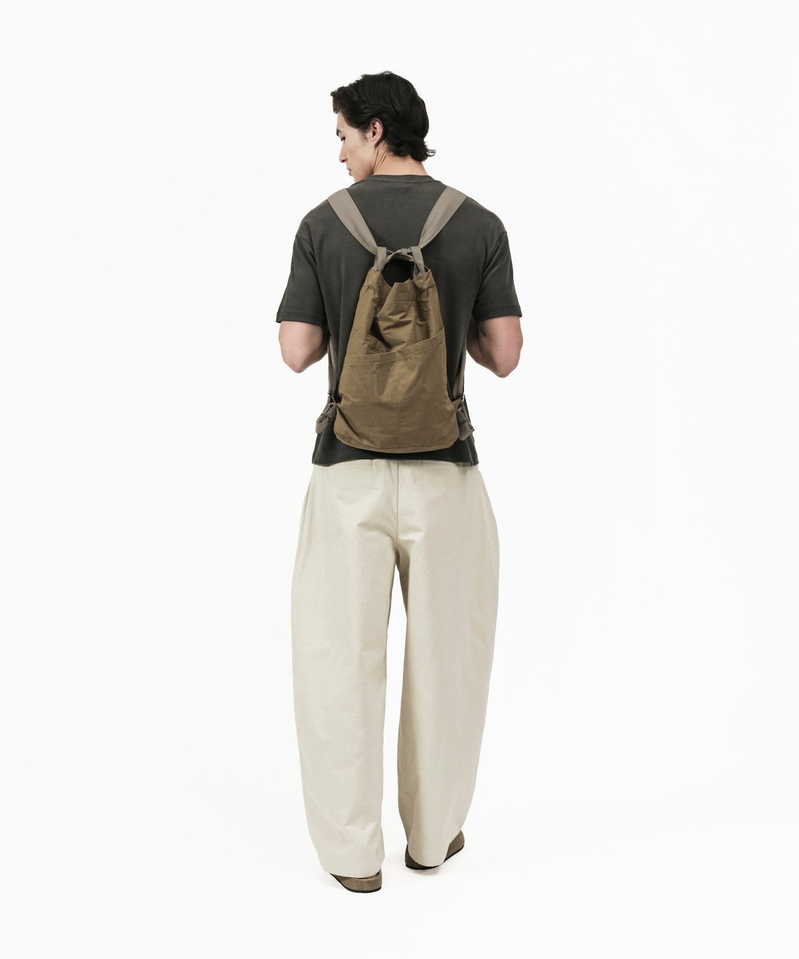 Morph Sling - Khaki - G R A Y E