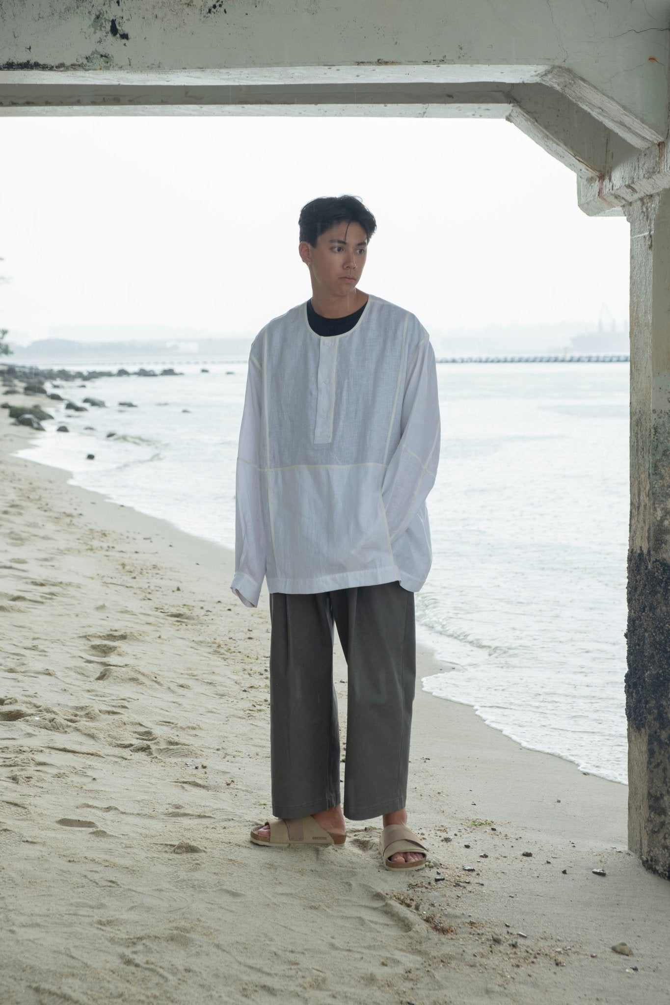 Oversized Linen Grid Shirt - G R A Y E