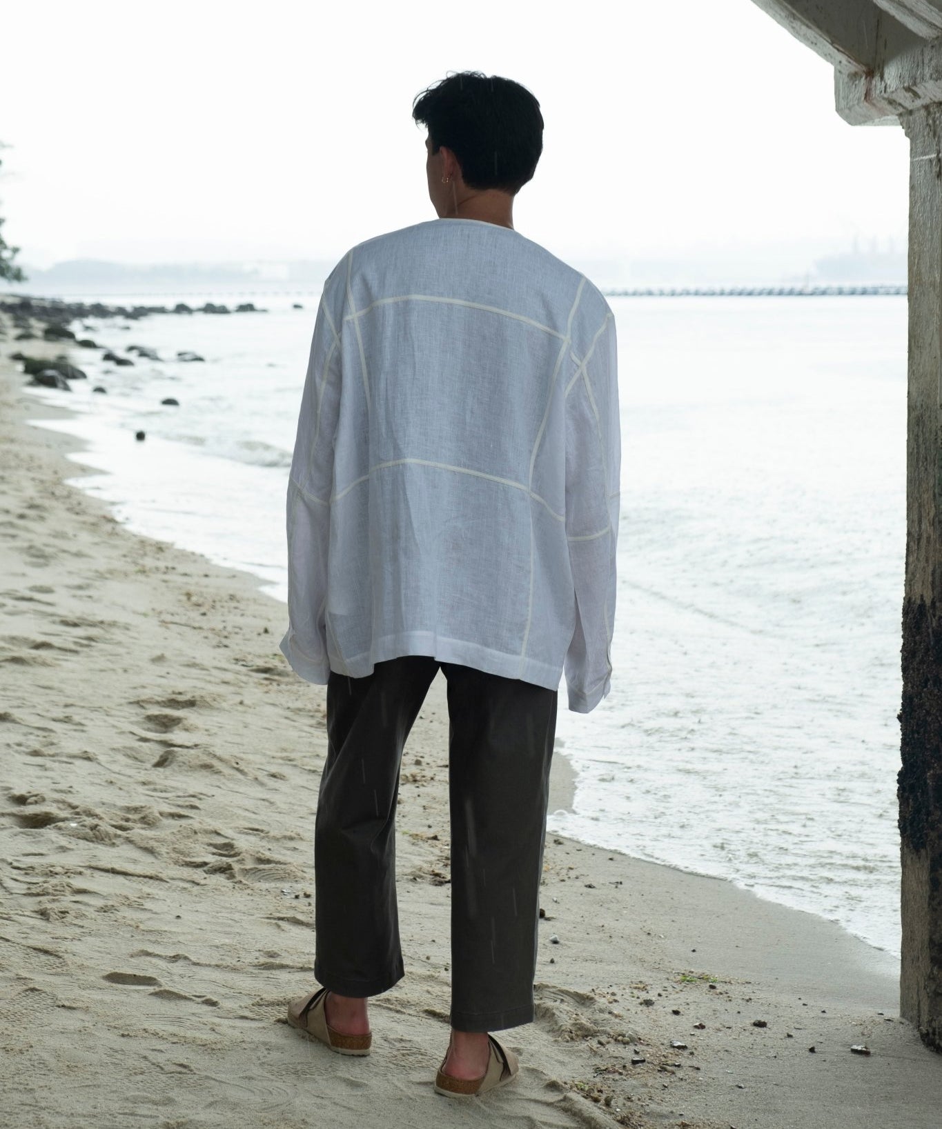 Oversized Linen Grid Shirt - G R A Y E