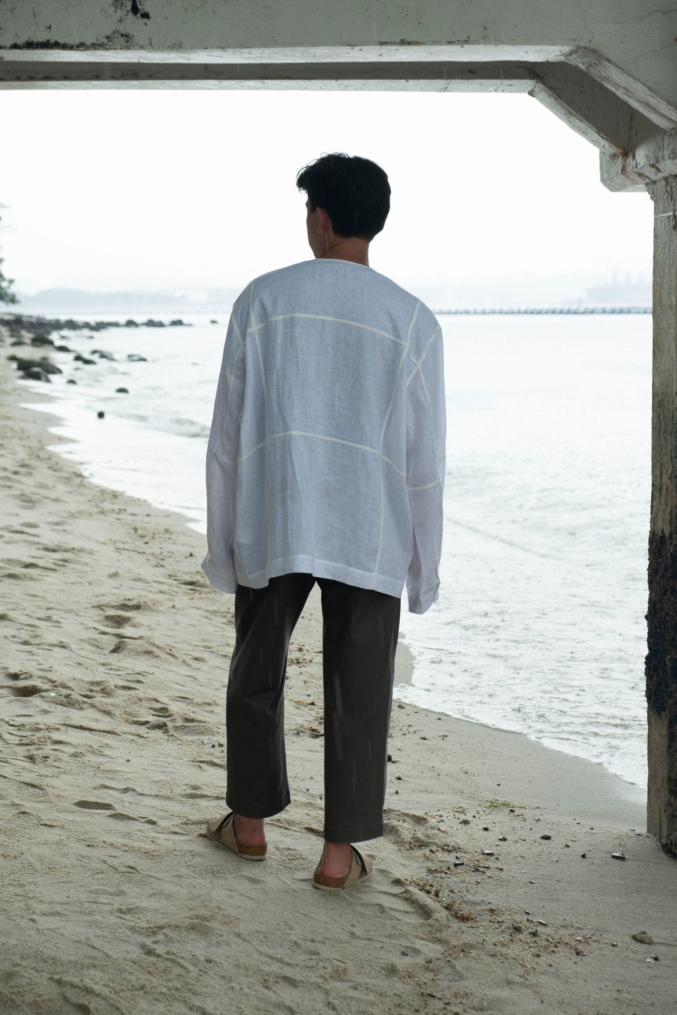 Oversized Linen Grid Shirt - G R A Y E