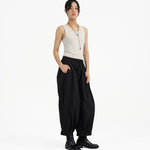 Pleated Balloon Jogger 2.0 - Black - G R A Y E