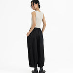 Pleated Balloon Jogger 2.0 - Black - G R A Y E
