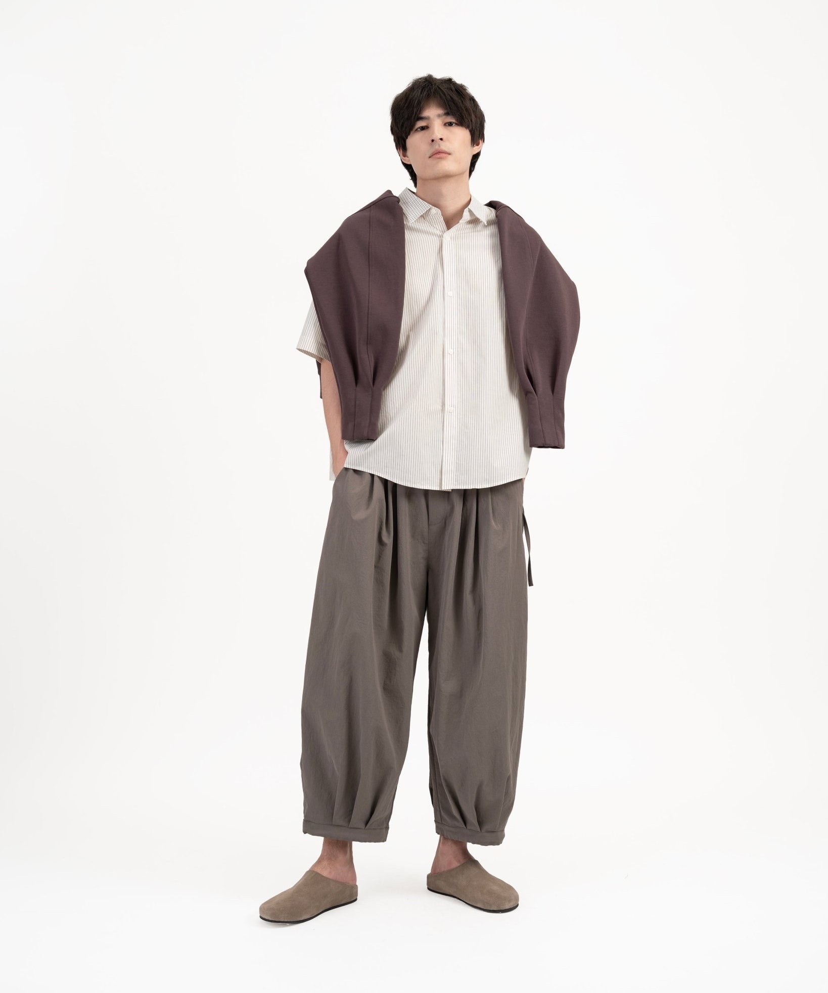 Pleated Balloon Jogger 3.0 - Gray - G R A Y E