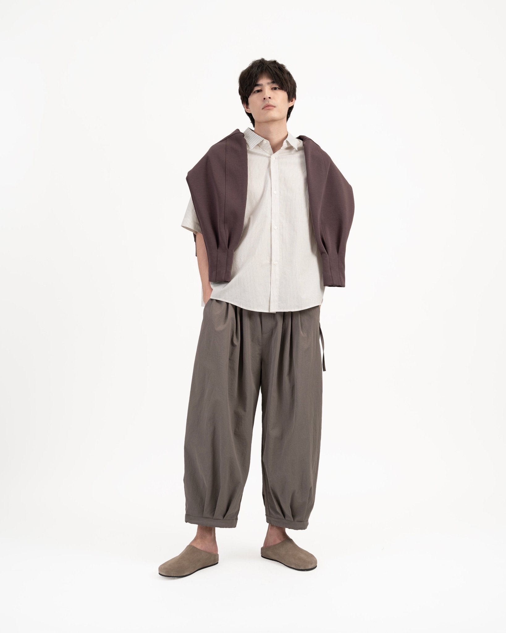 Pleated Balloon Jogger 3.0 - Gray - G R A Y E