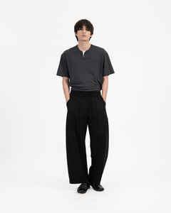 Pleated Sweatpants - Black - G R A Y E