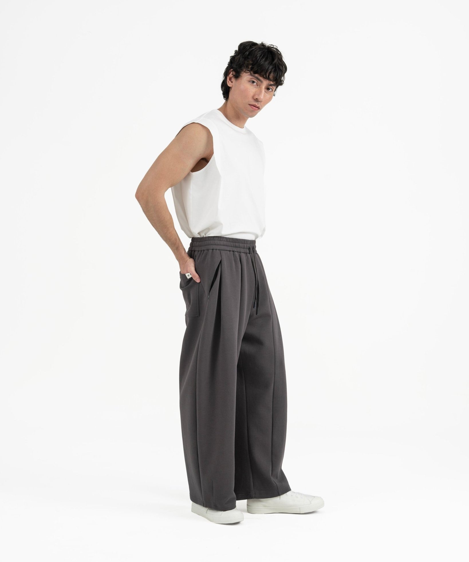 Pleated Sweatpants - Graphite - G R A Y E