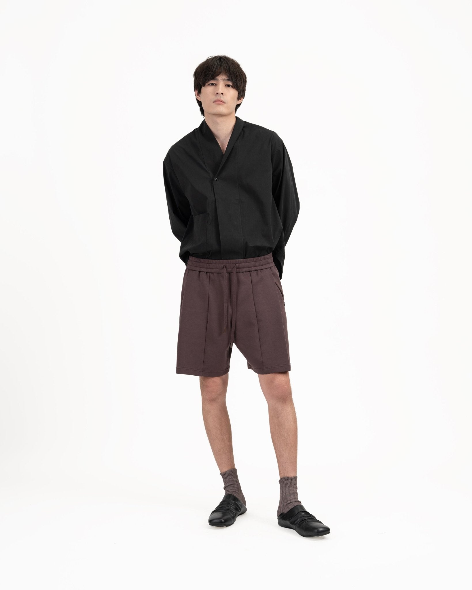 Pleated Sweatshorts - Fig - G R A Y E
