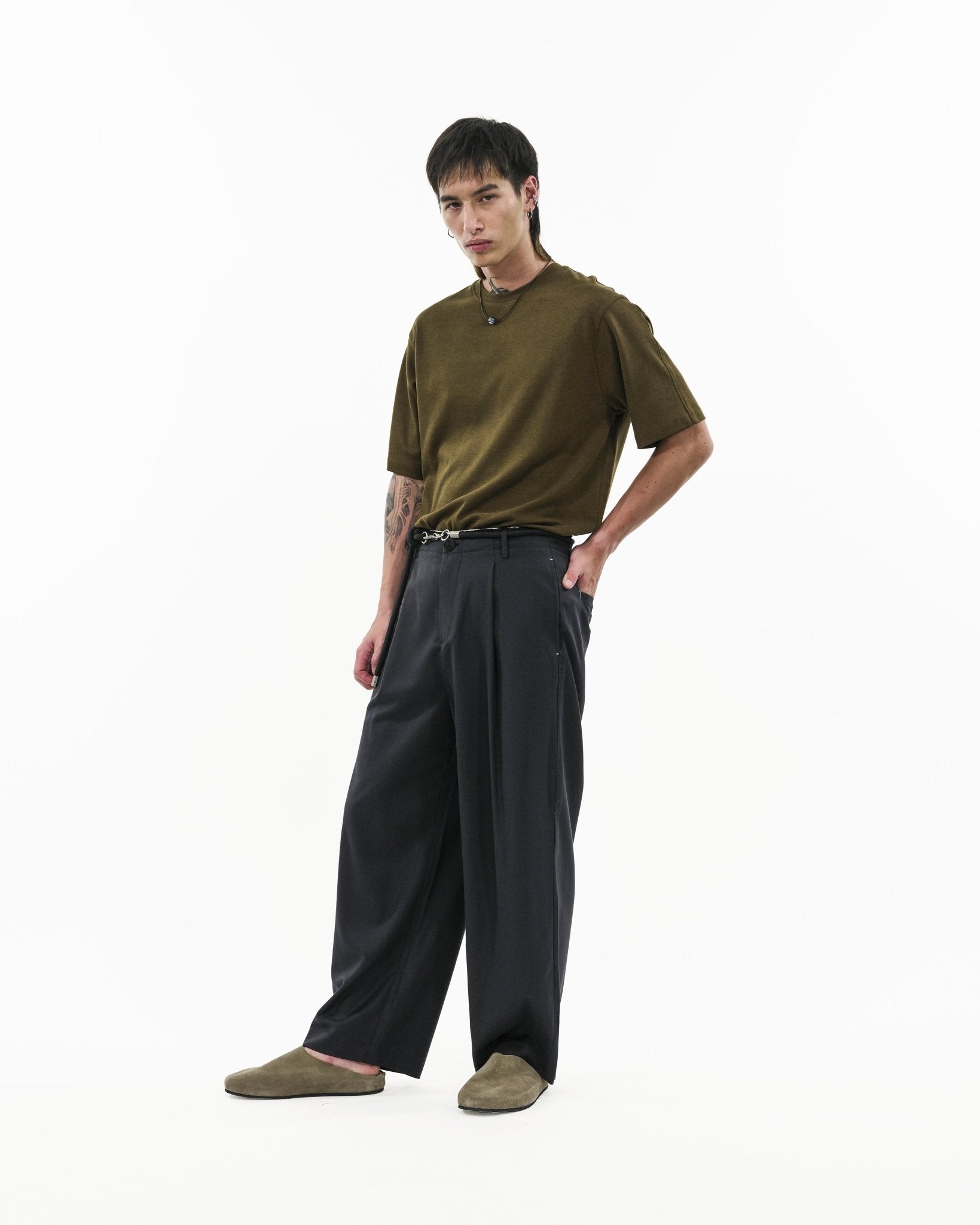 Raw Edge Tailored Pants - Midnight - G R A Y E