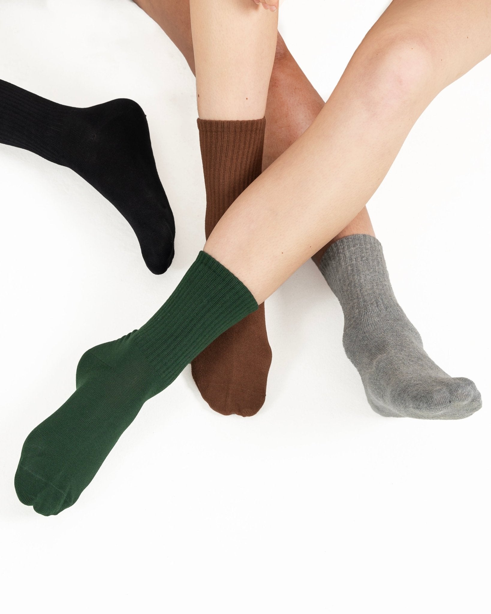 Ribbed Crew Socks - G R A Y E