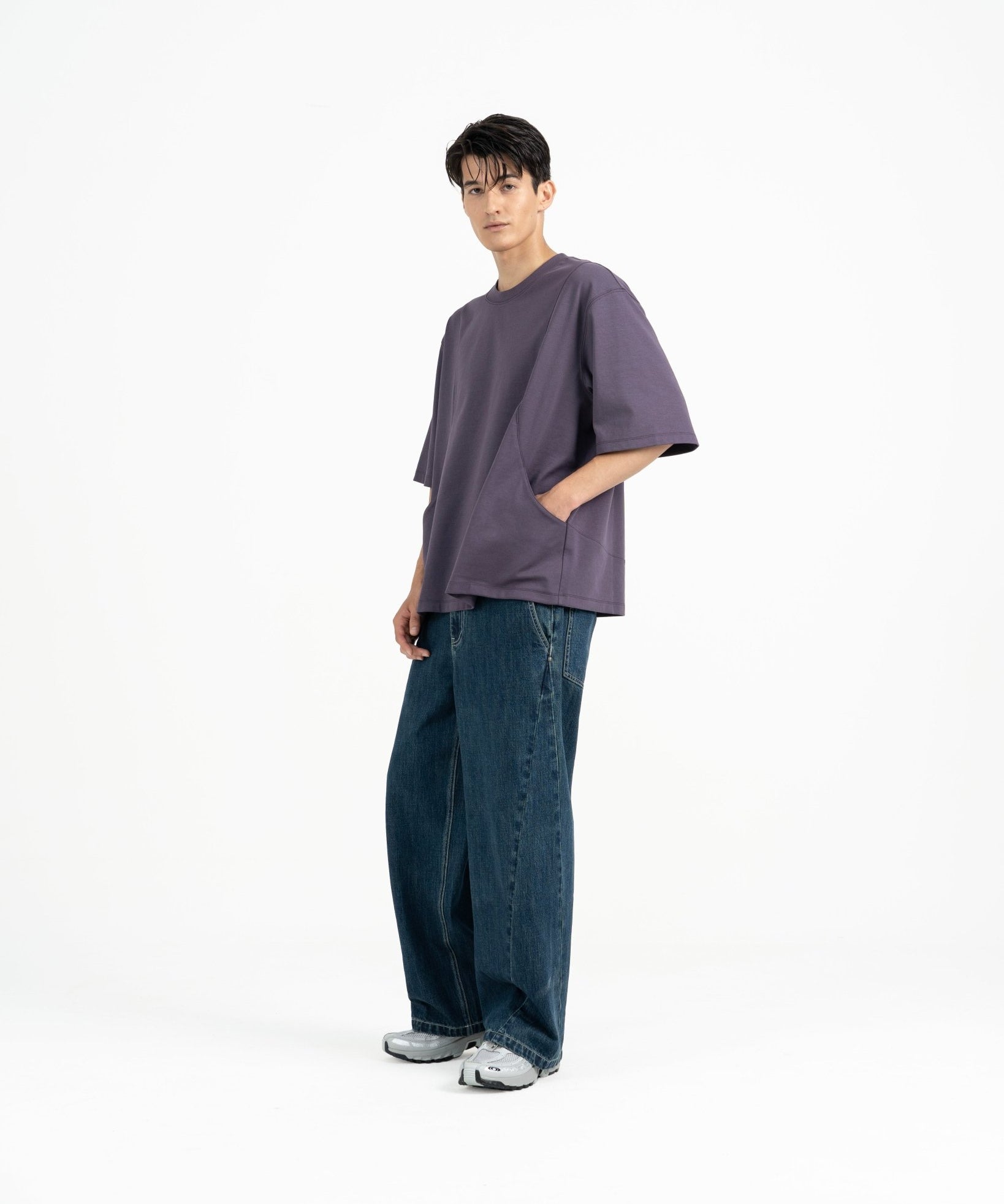 Seamline Crewneck Tee - Fig - G R A Y E