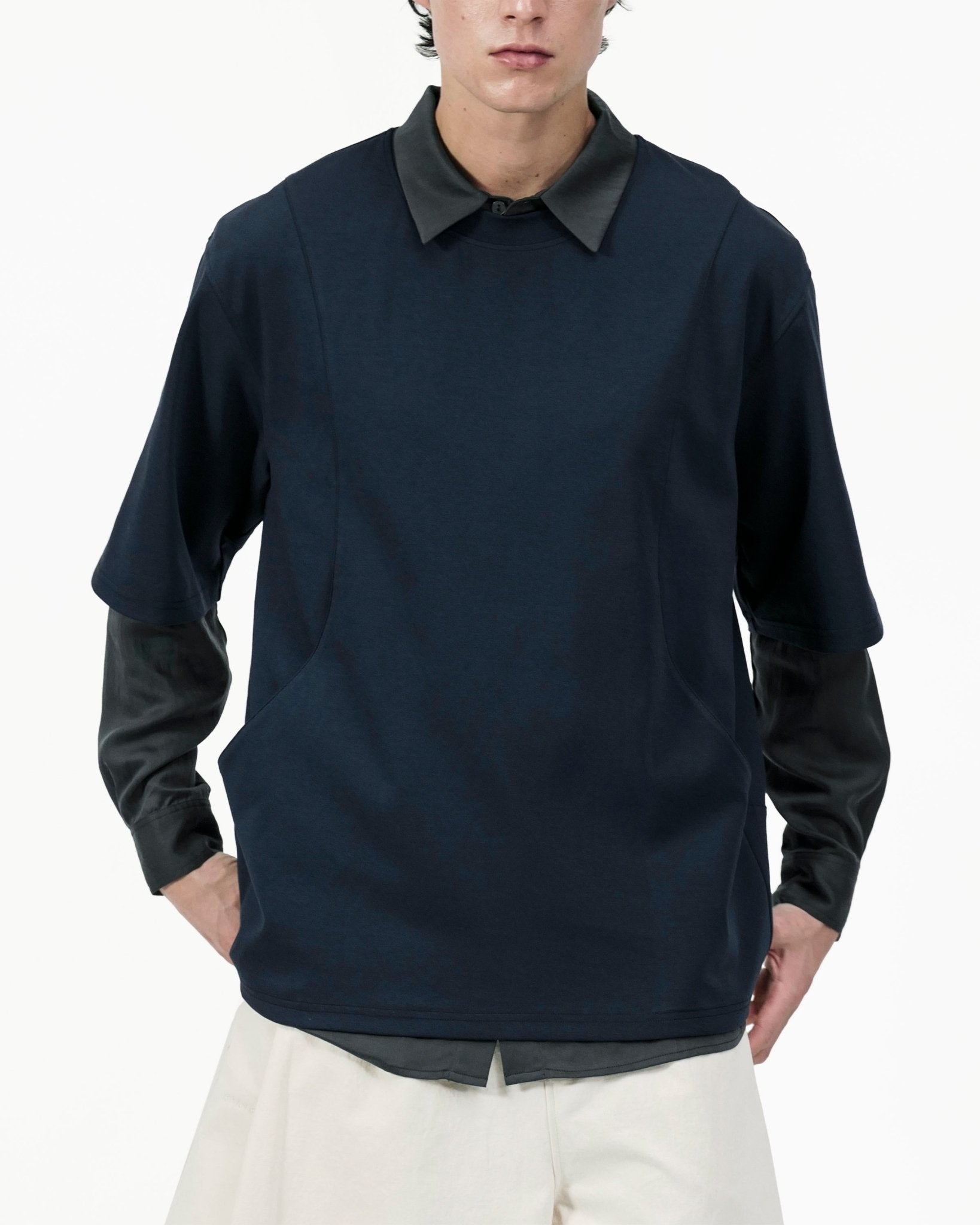 Seamline Crewneck Tee - Navy - G R A Y E