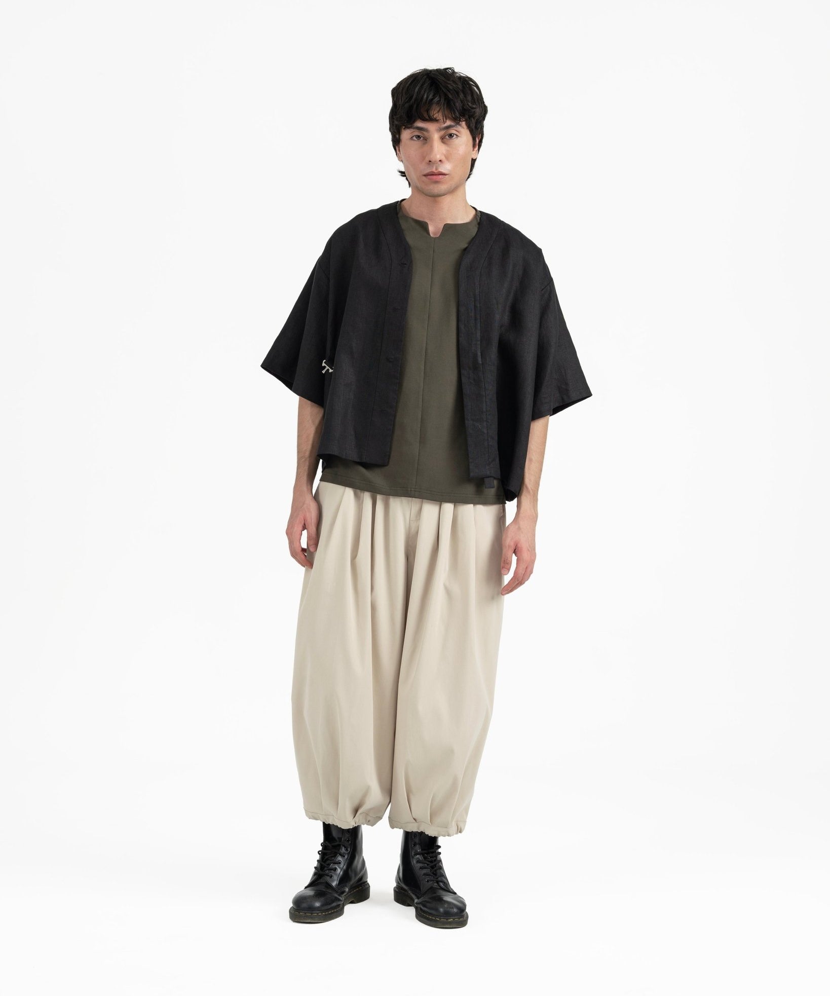 Shōto Baseball Collar Top 2.0 - Black - G R A Y E
